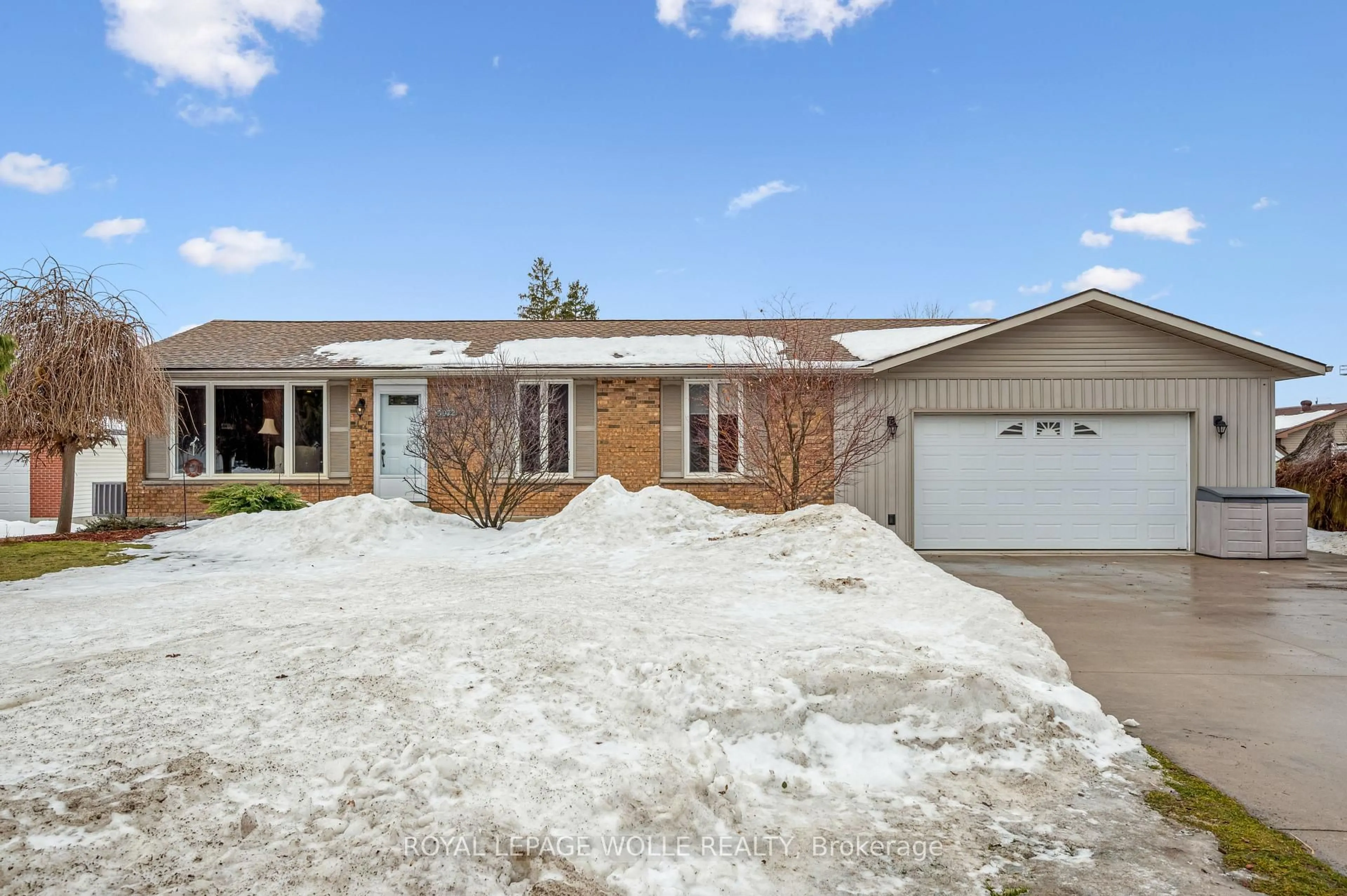 Home with brick exterior material, street for 3972 Burns St, Perth East Ontario N0B 2P0