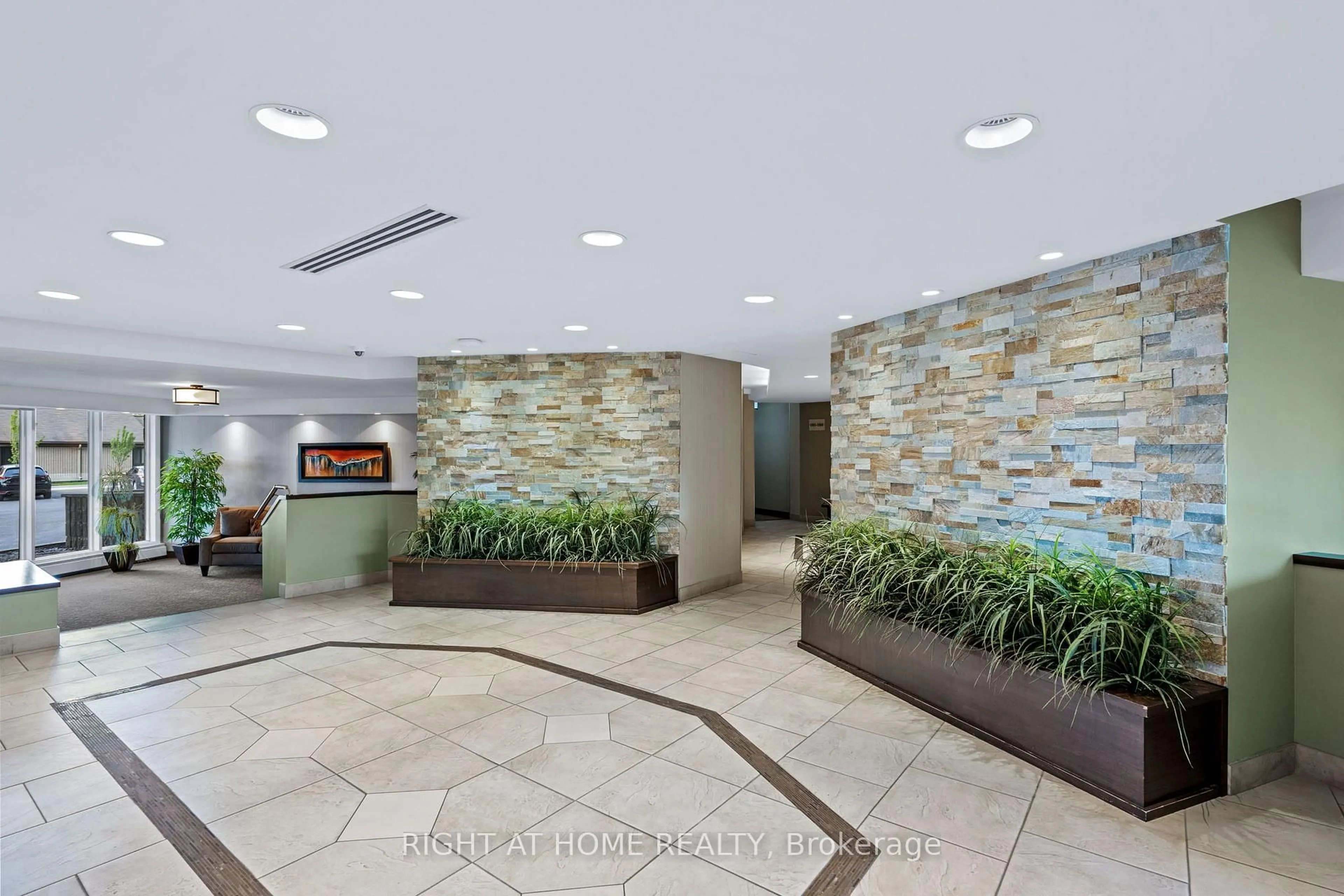 Lobby for 1171 AMBLESIDE Dr #906, Ottawa Ontario K2B 8C8