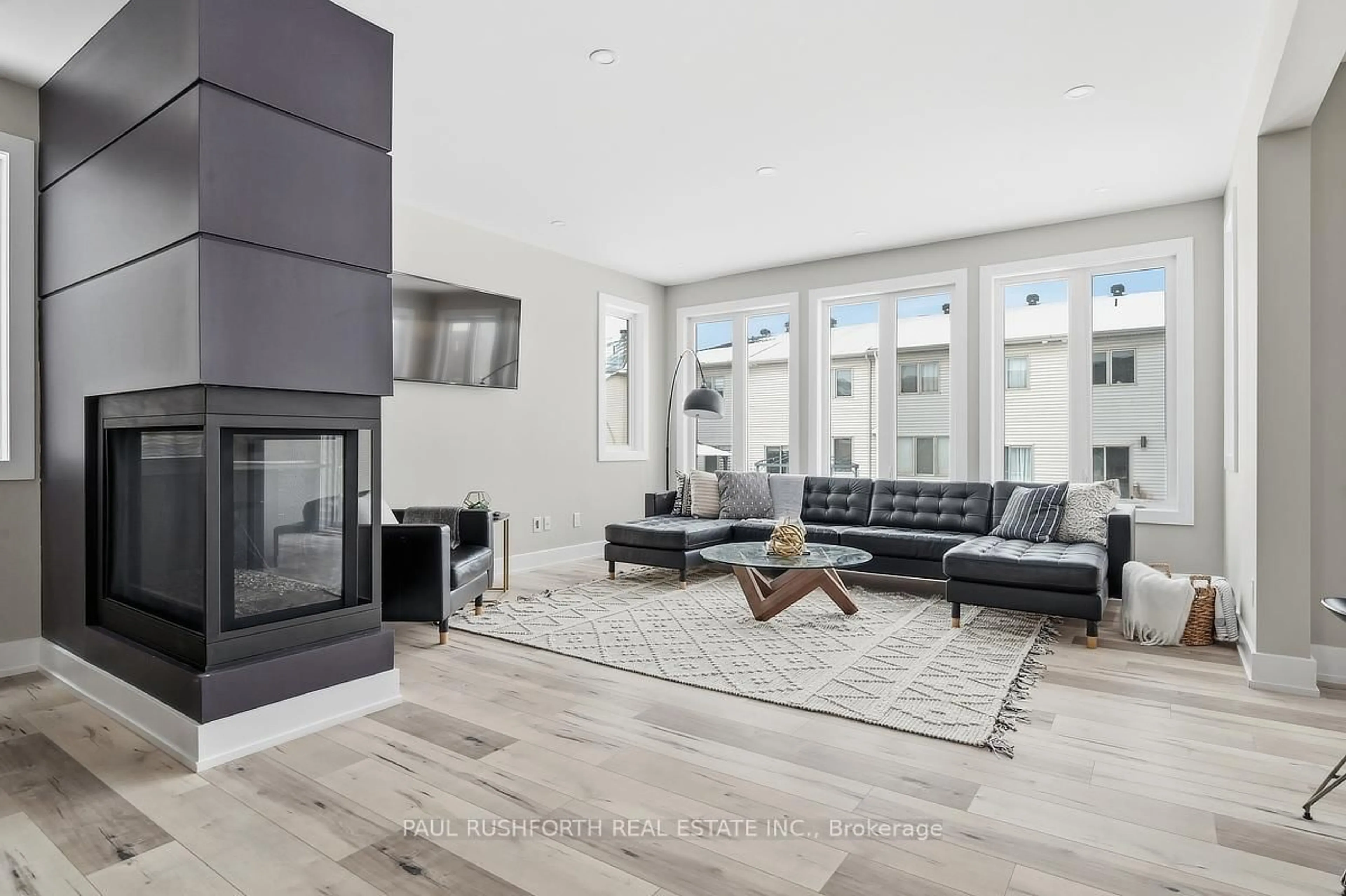 Living room with furniture, unknown for 114 Dun Skipper Dr, Ottawa Ontario K1X 0G2