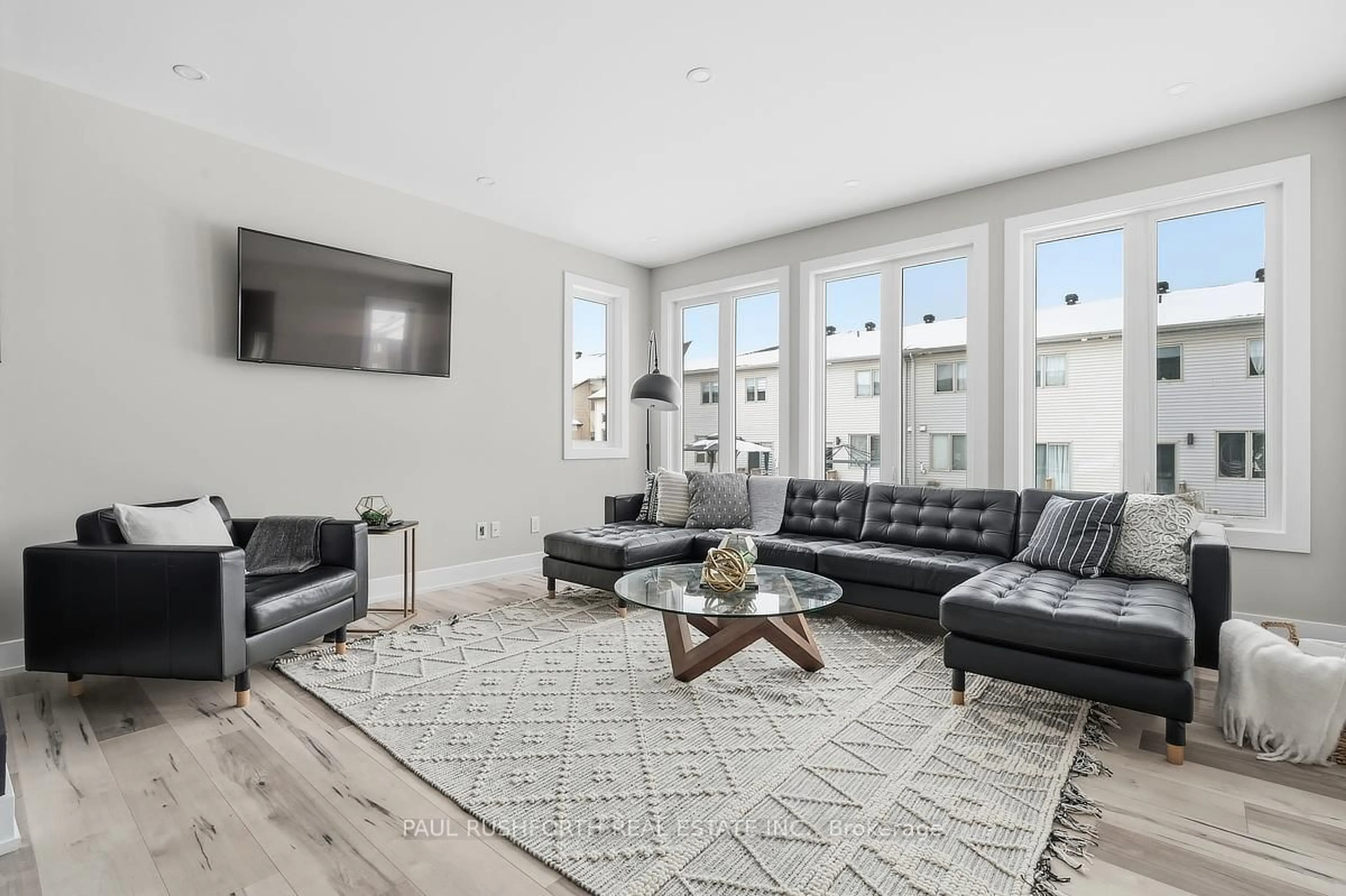 Living room with furniture, unknown for 114 Dun Skipper Dr, Ottawa Ontario K1X 0G2