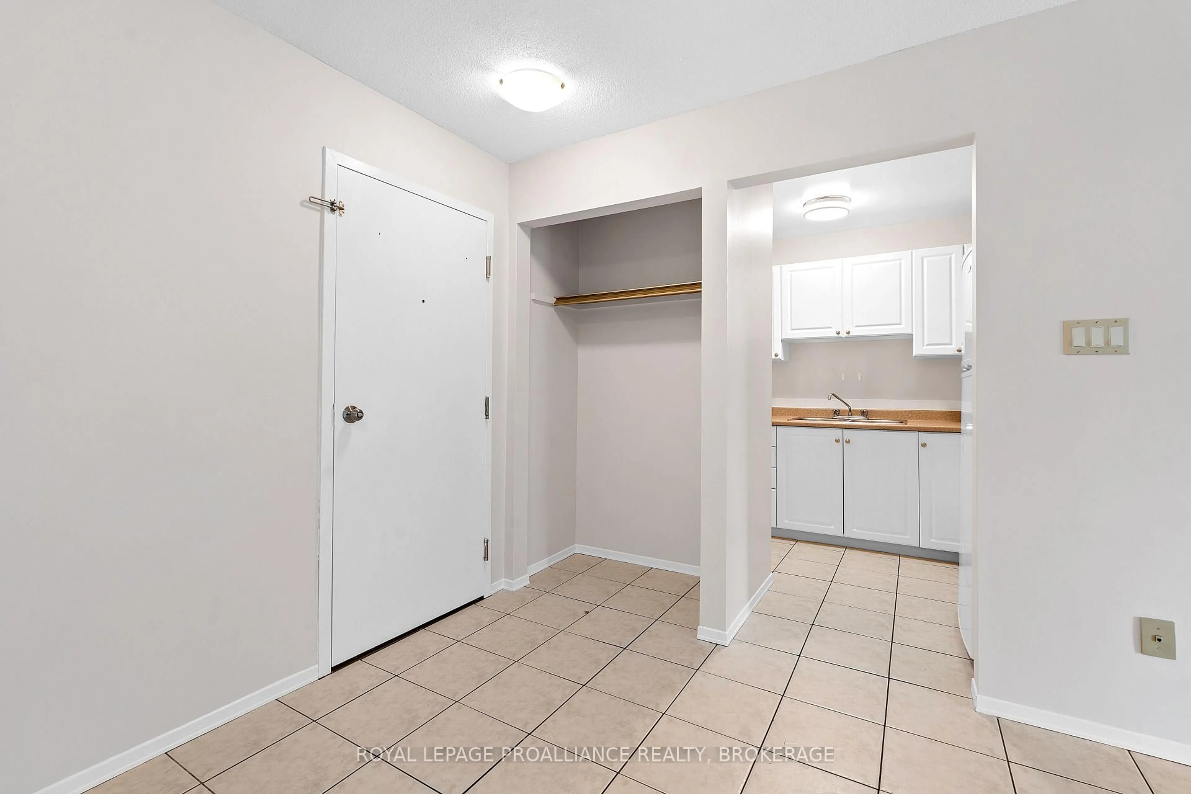 Unknown for 573 Armstrong Rd #302, Kingston Ontario K7M 8J8