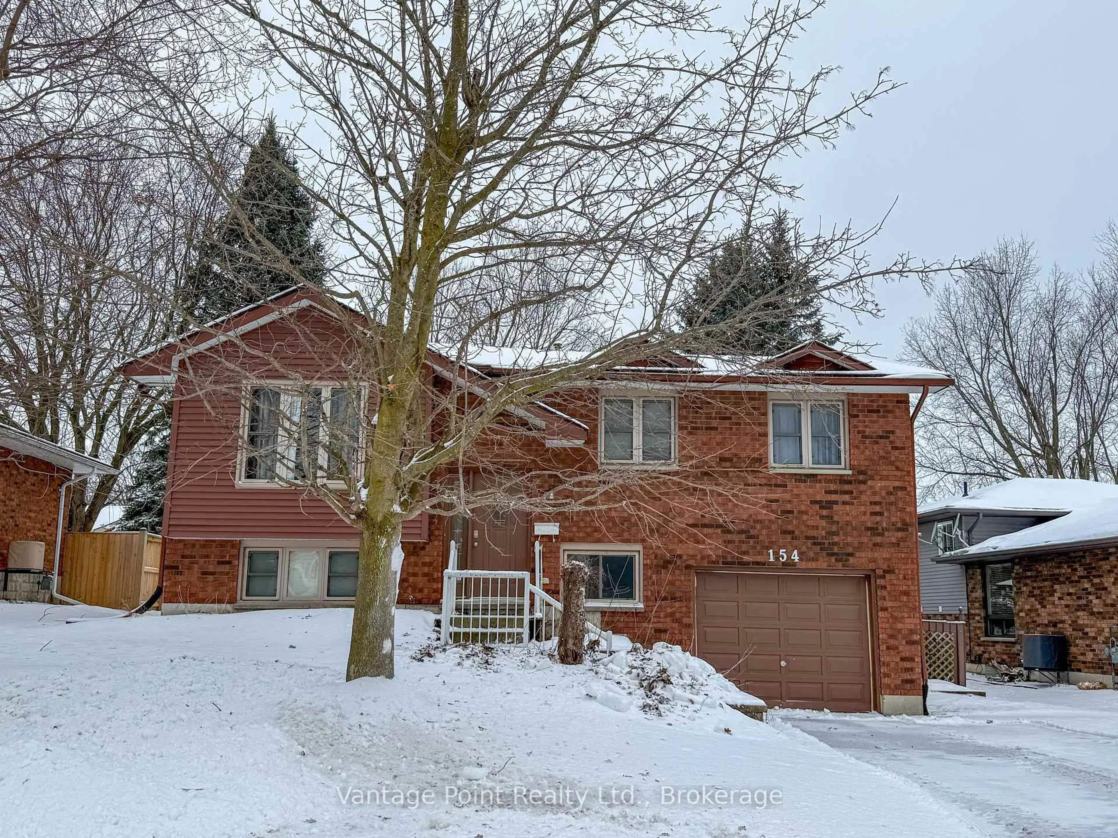 Home with brick exterior material, street for 154 15th Ave Clse, Hanover Ontario N4N 3P8