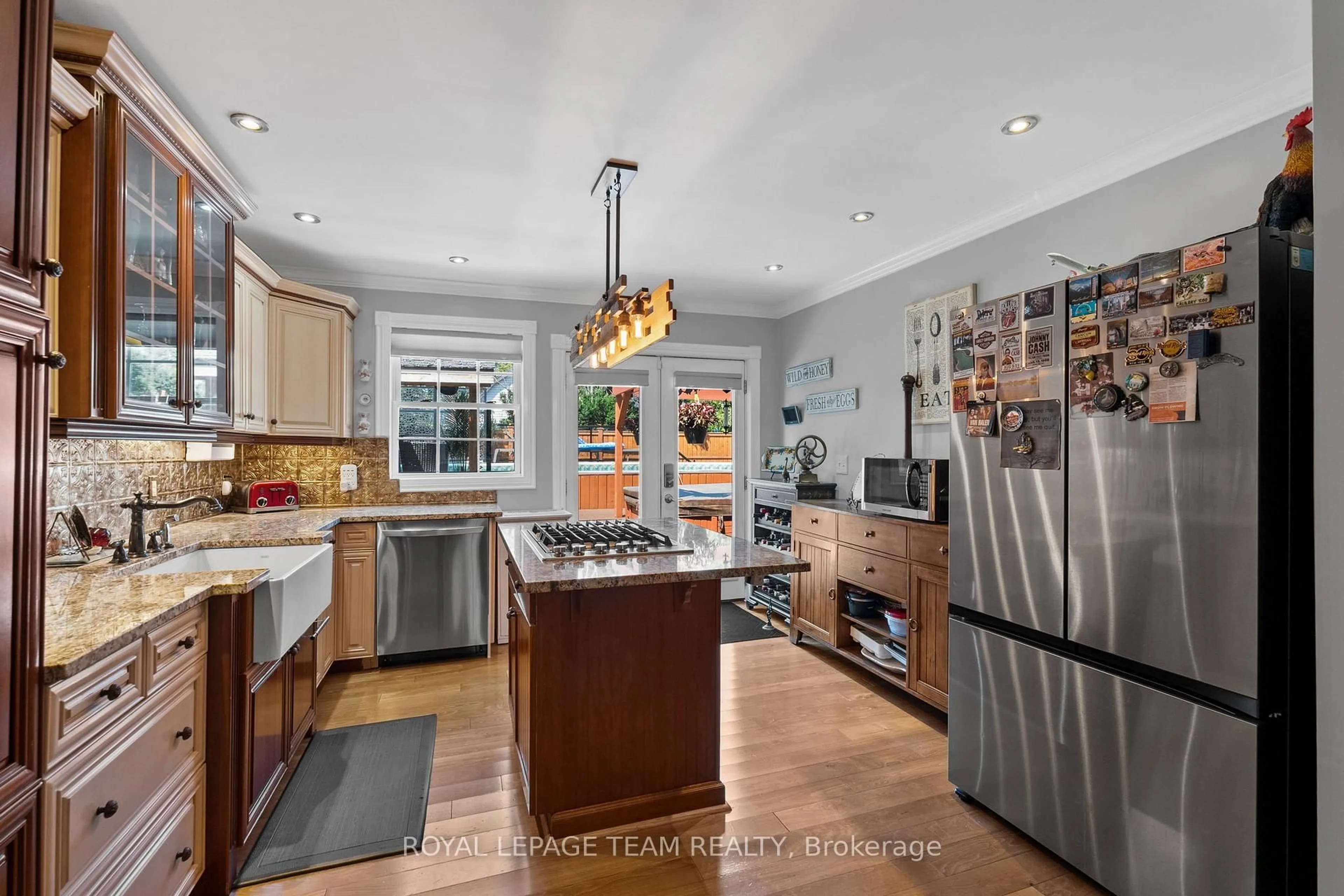 Open concept kitchen, ceramic/tile floor for 133 Mary St, Carleton Place Ontario K7C 1B2