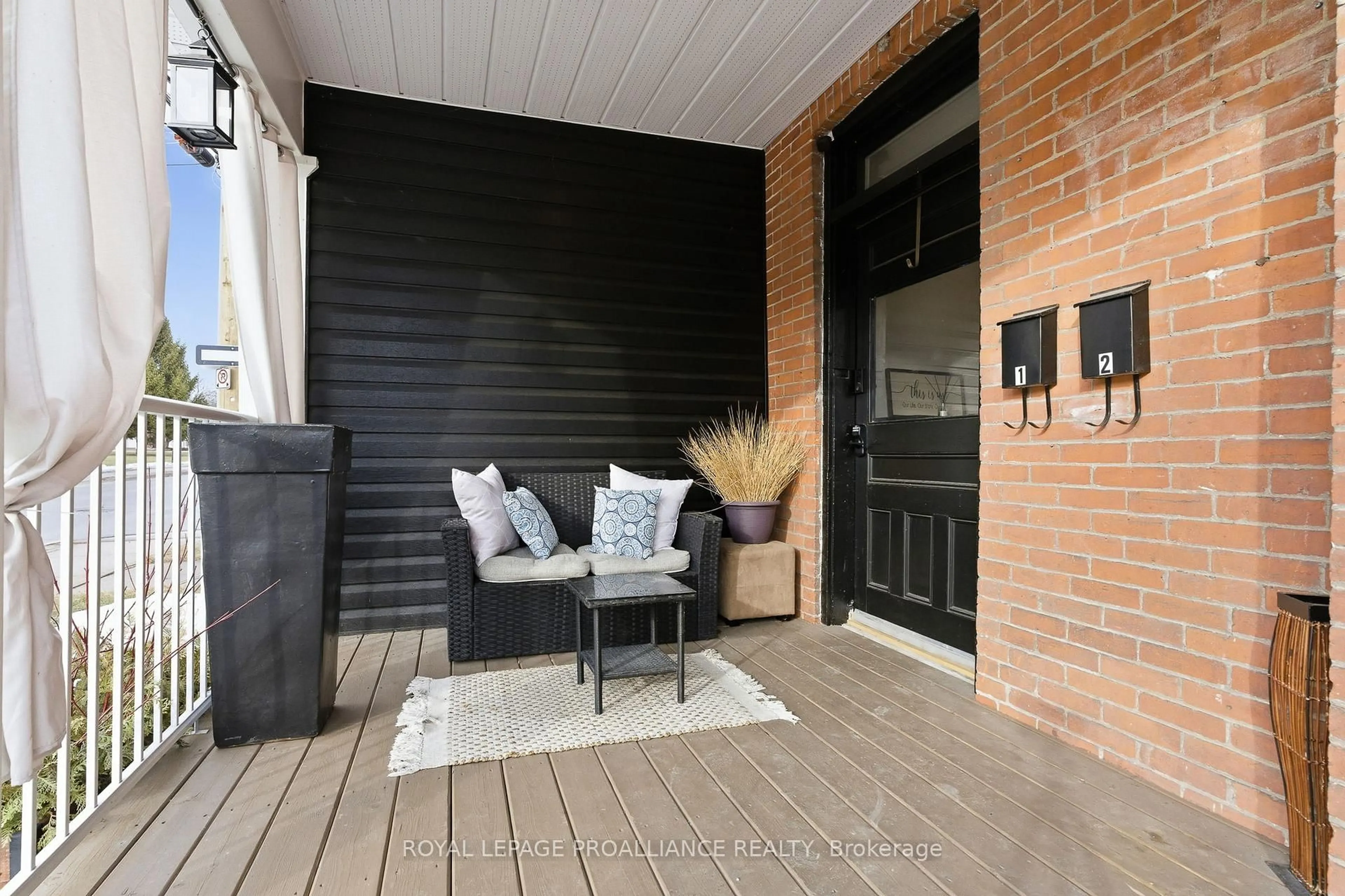 Patio, street for 300 George St, Cobourg Ontario K9A 3L8