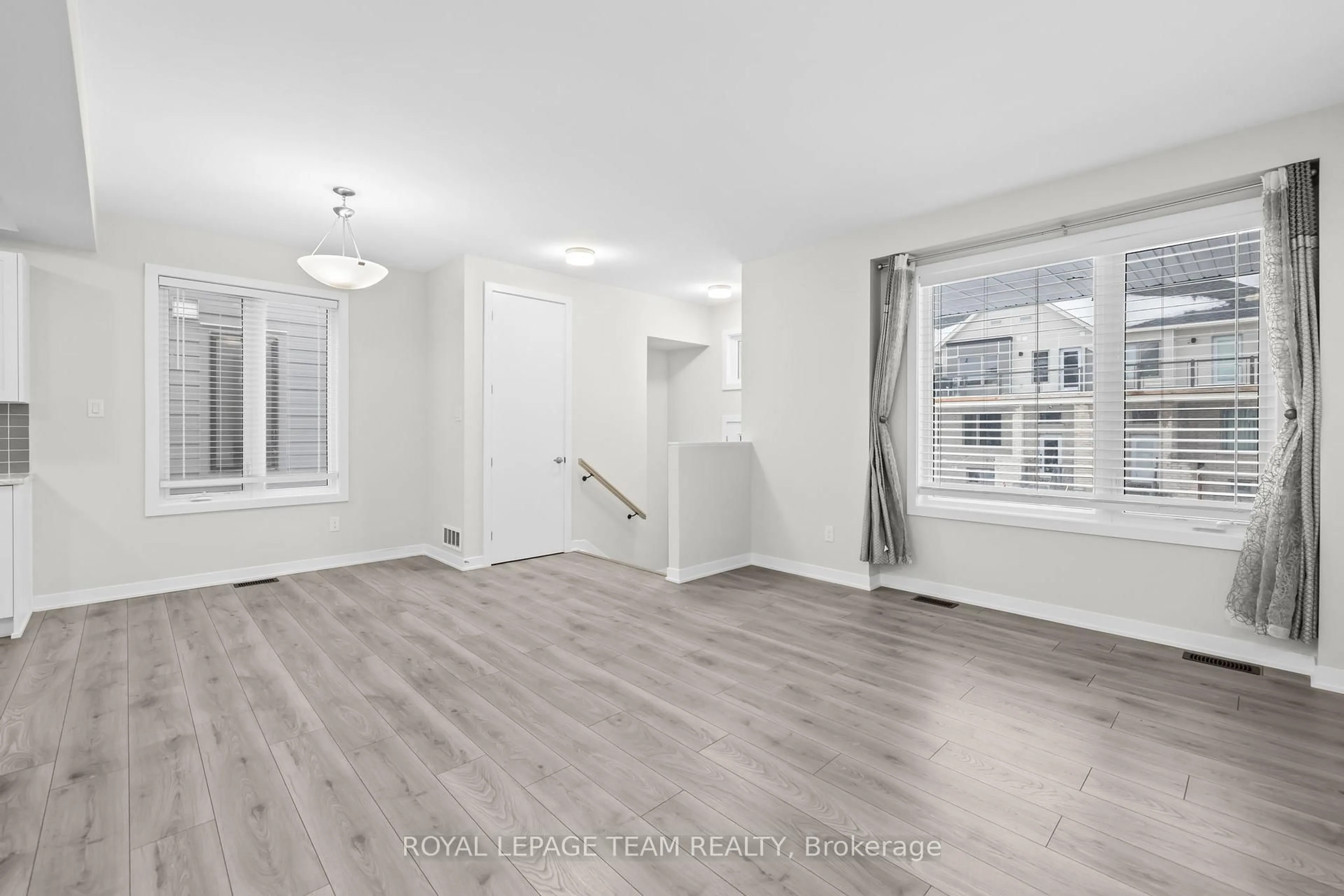 Unknown for 335 Catsfoot Walk, Ottawa Ontario K2J 7G9