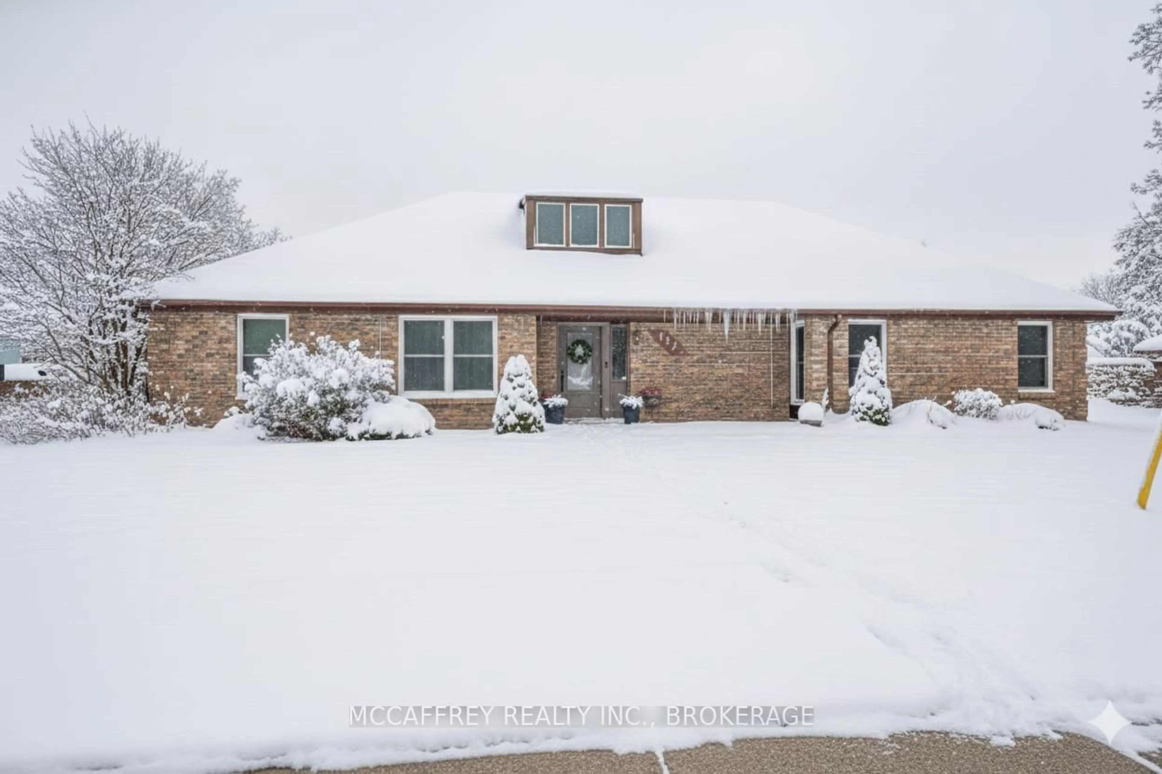 Unknown for 137 Thomas St, Greater Napanee Ontario K7R 2H4