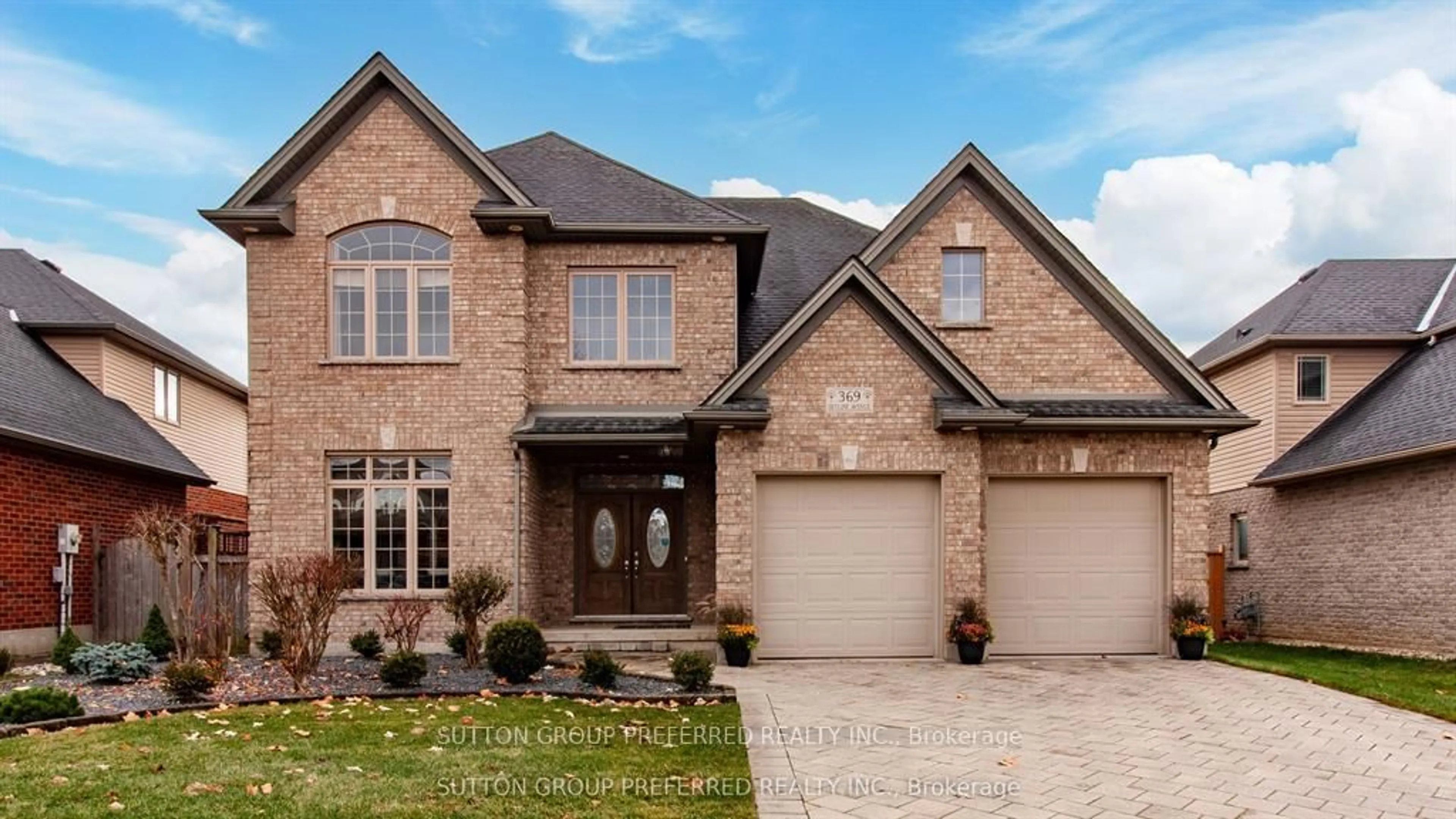Home with brick exterior material, street for 369 Skyline Ave, London North Ontario N5X 0A5
