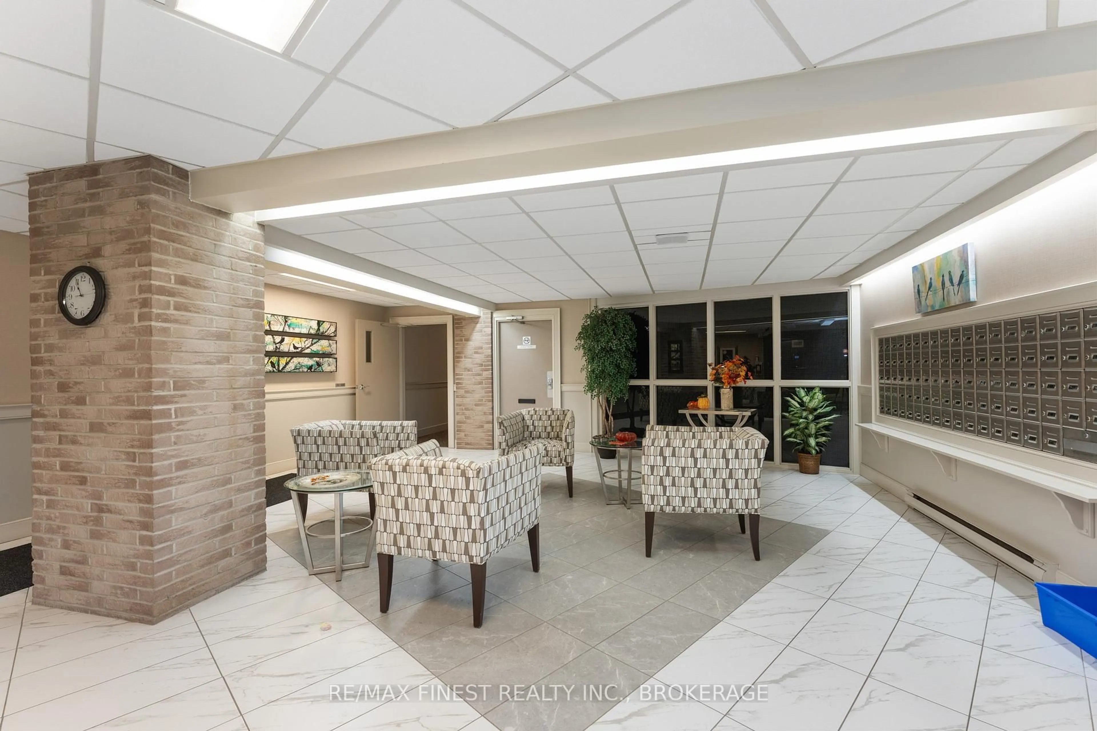 Unknown for 334 Queen Mary Rd #206, Kingston Ontario K7M 7E7