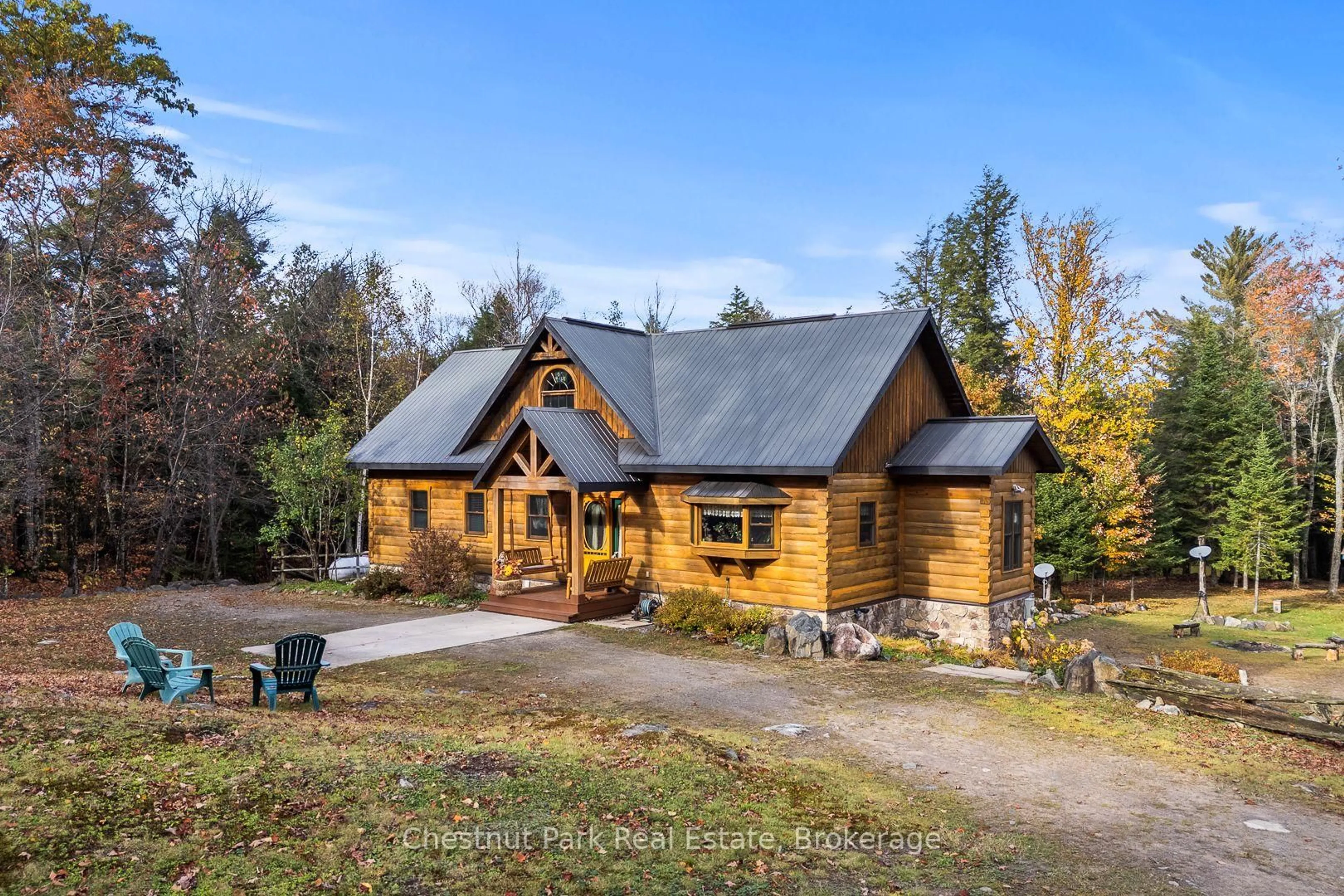 A pic from outside/outdoor area/front of a property/back of a property/a pic from drone, unknown for 121 Poor Mans Rd, Parry Sound Remote Area Ontario P0A 1X0