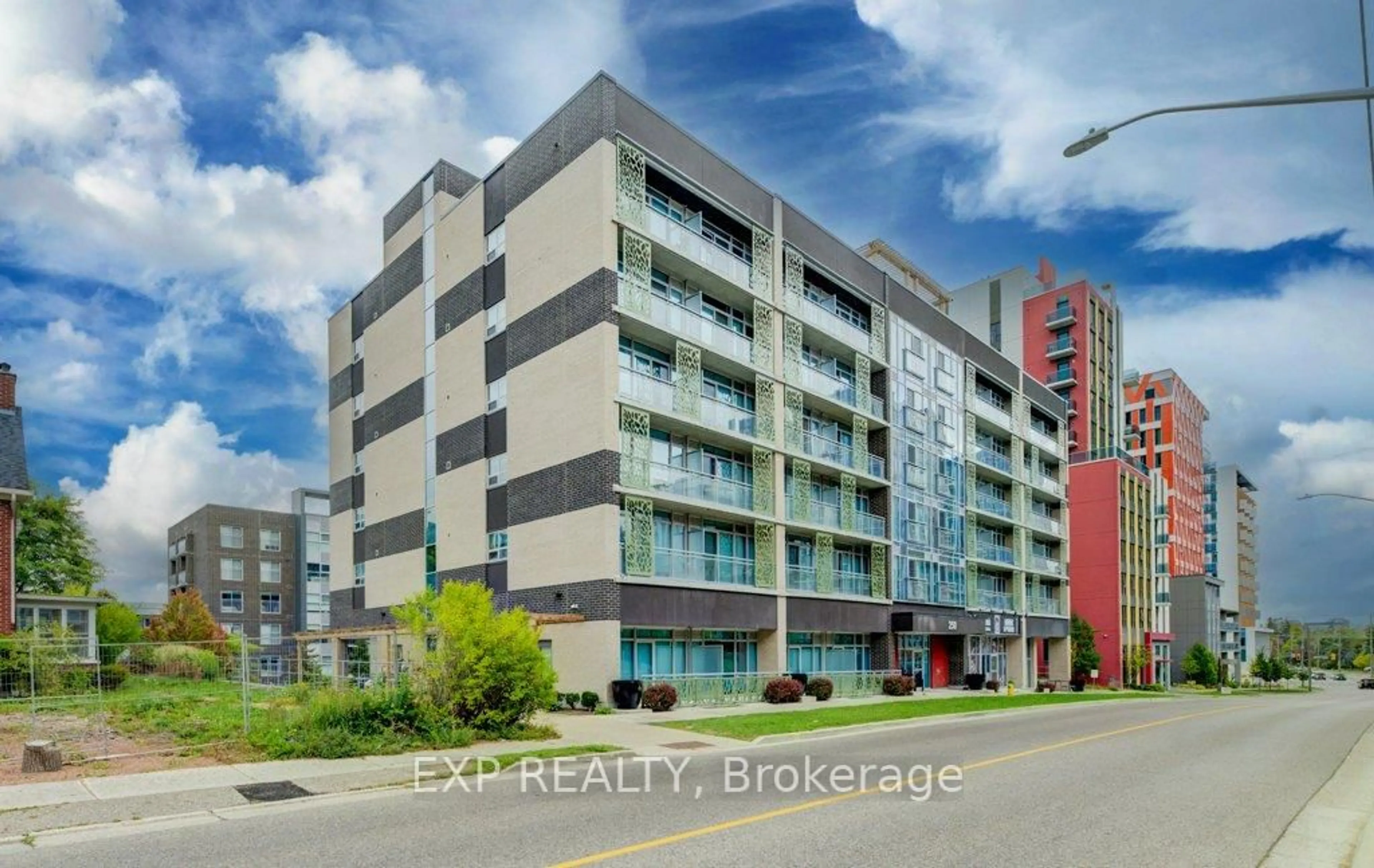 Unknown for 250 Albert St #718, Waterloo Ontario N2L 0H5