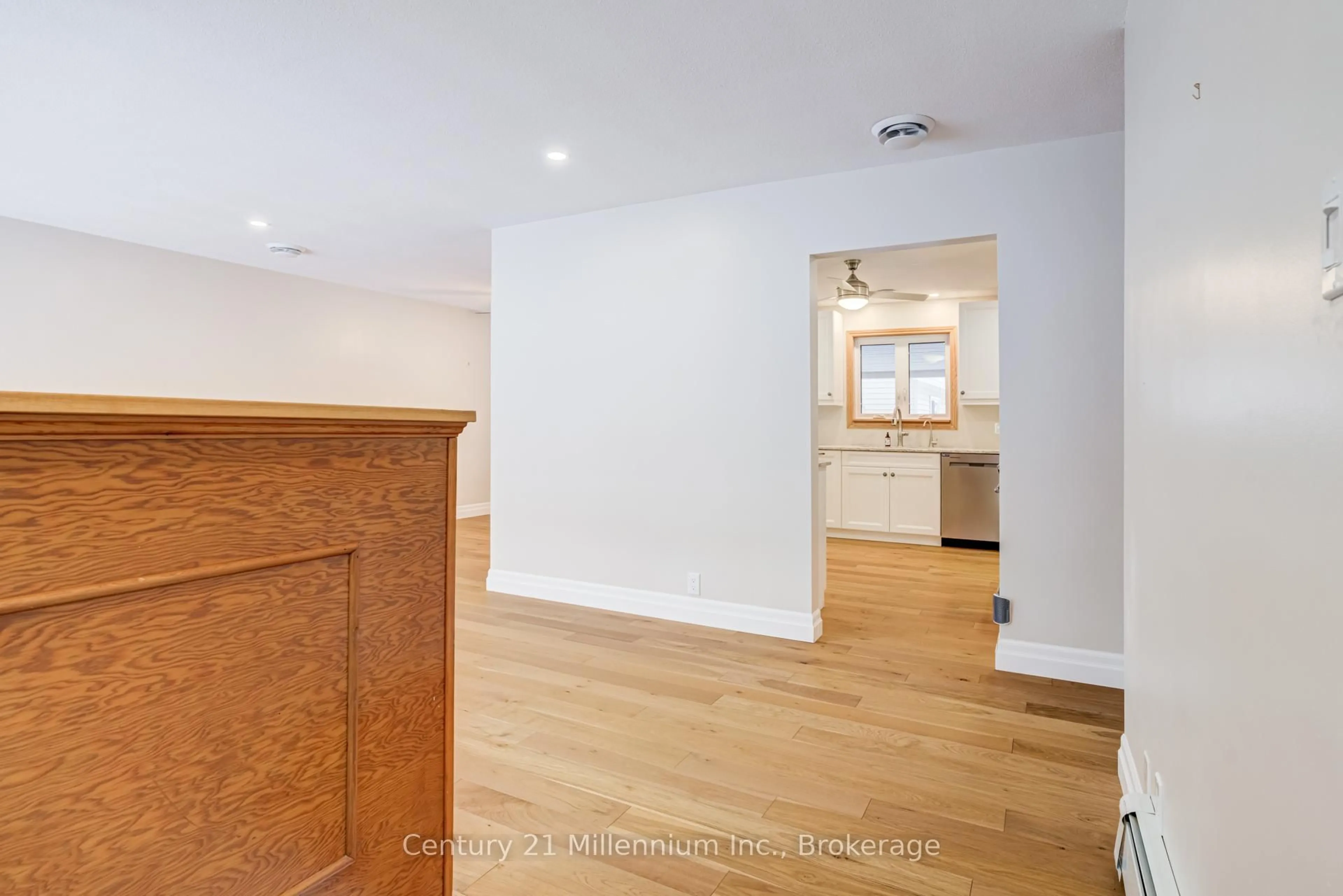 Unknown for 371 Hunter St, South Bruce Peninsula Ontario N0H 2T0