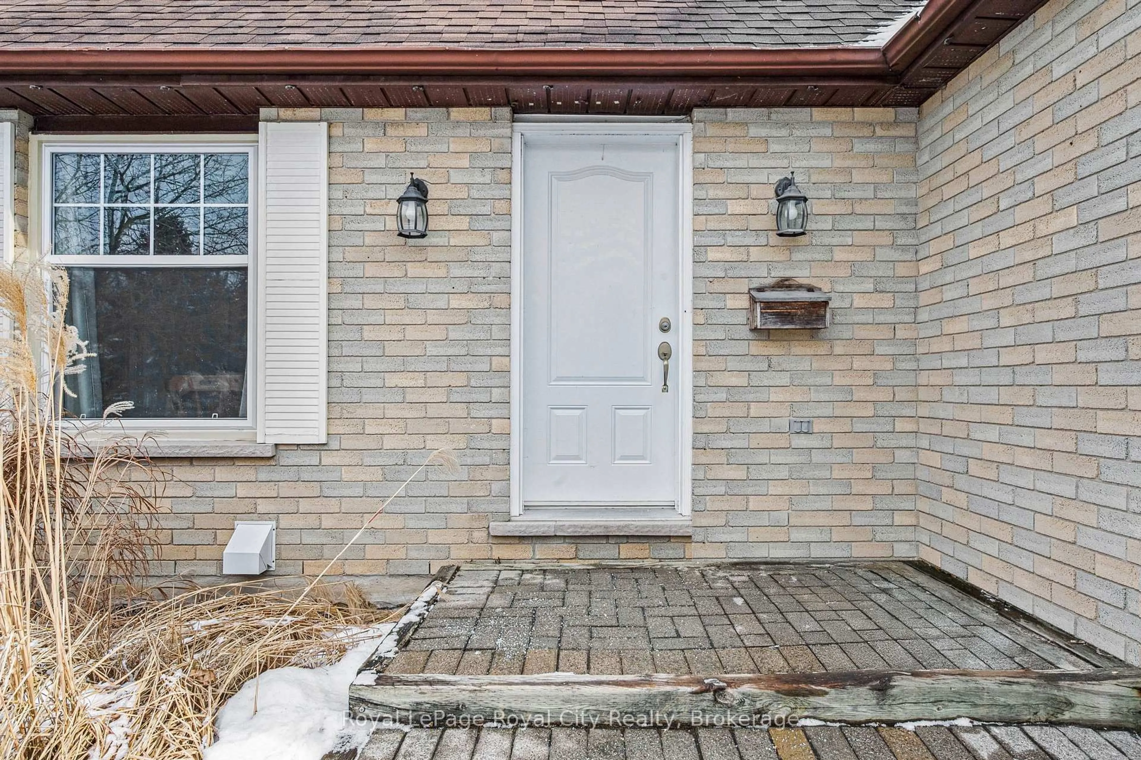 Home with brick exterior material, street for 361 Ironwood Rd, Guelph Ontario N1G 3P2