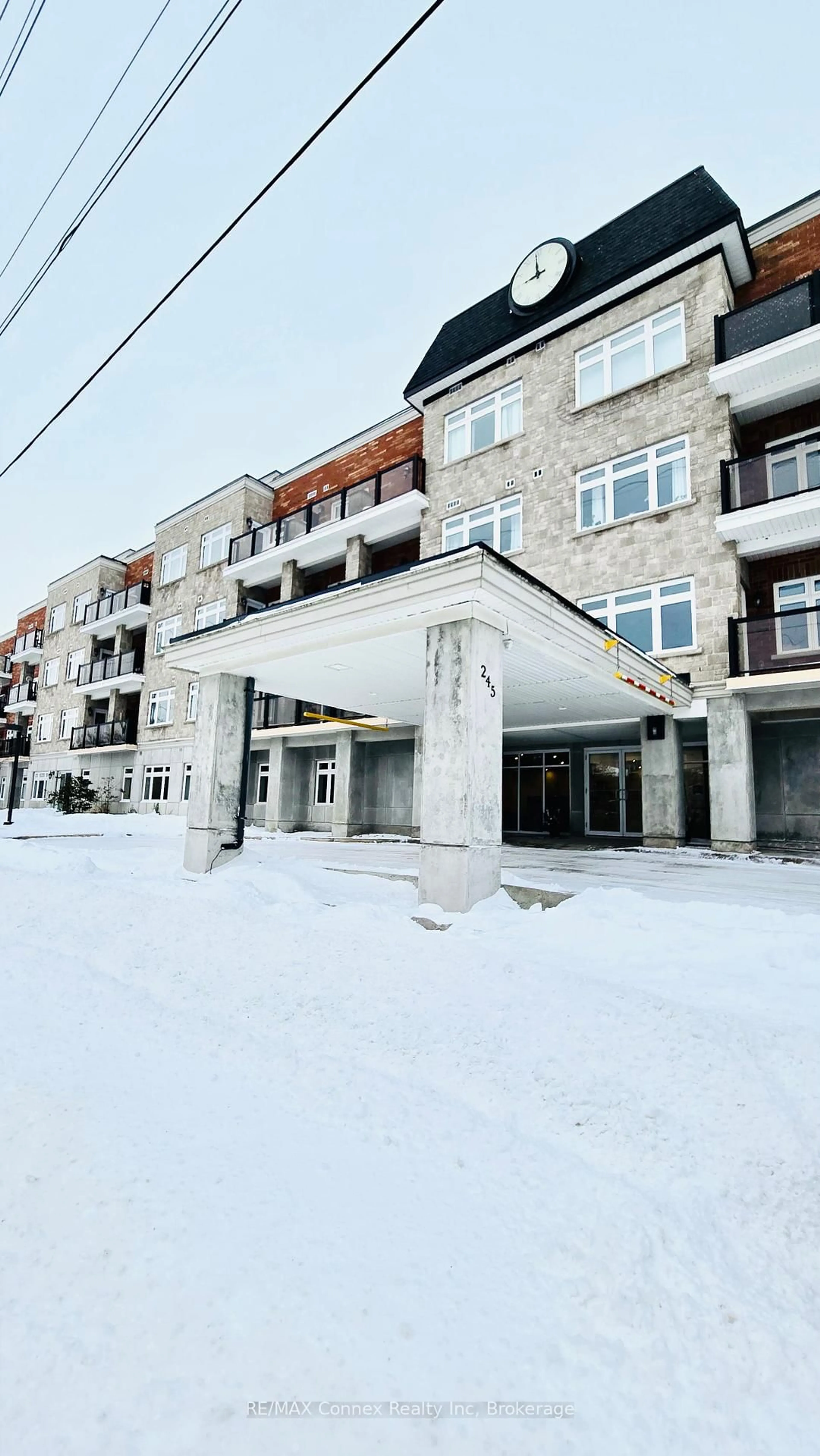 Indoor foyer for 245 Scotland St #214, Centre Wellington Ontario N1M 0B5