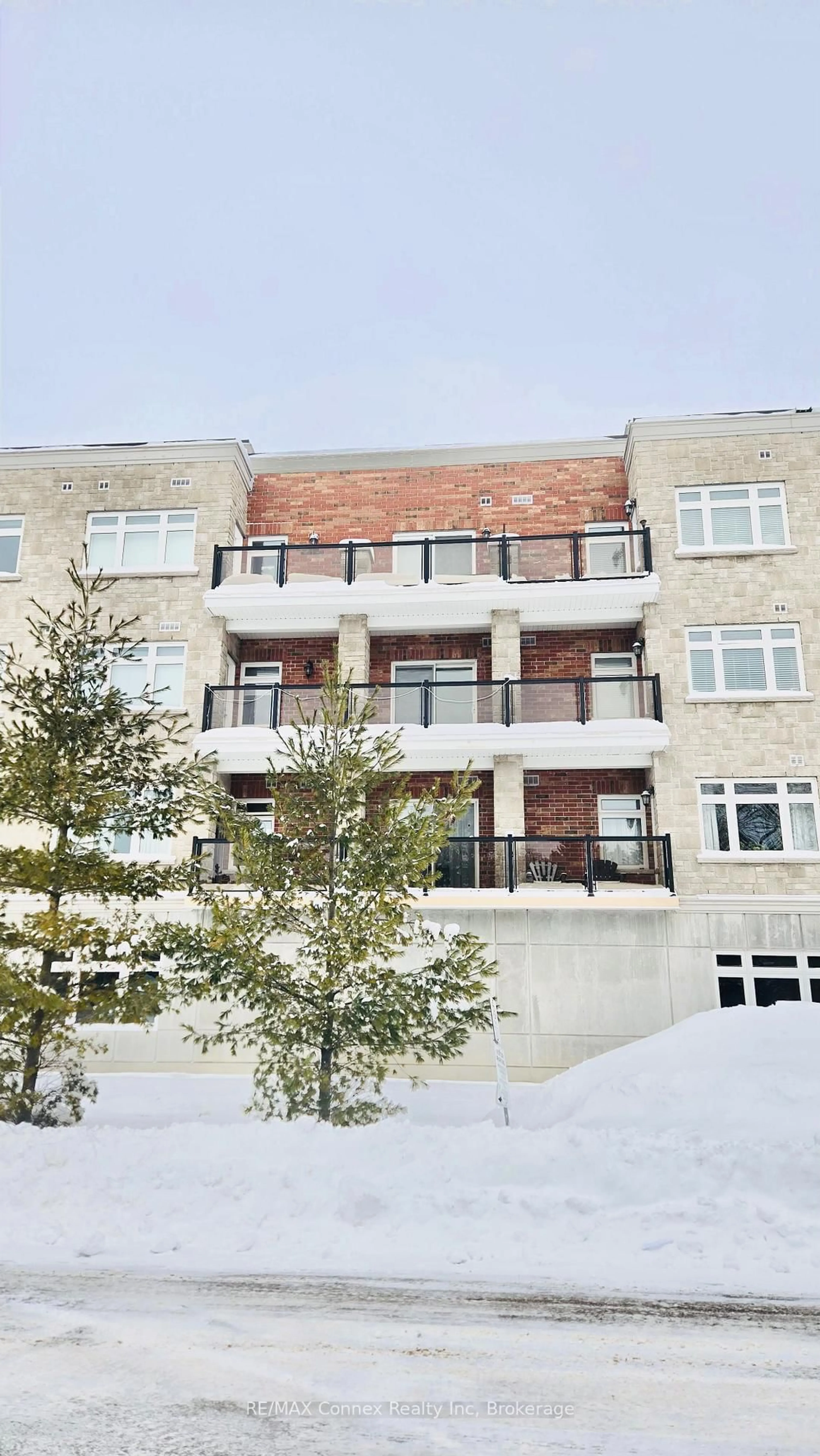 Unknown for 245 Scotland St #214, Centre Wellington Ontario N1M 0B5