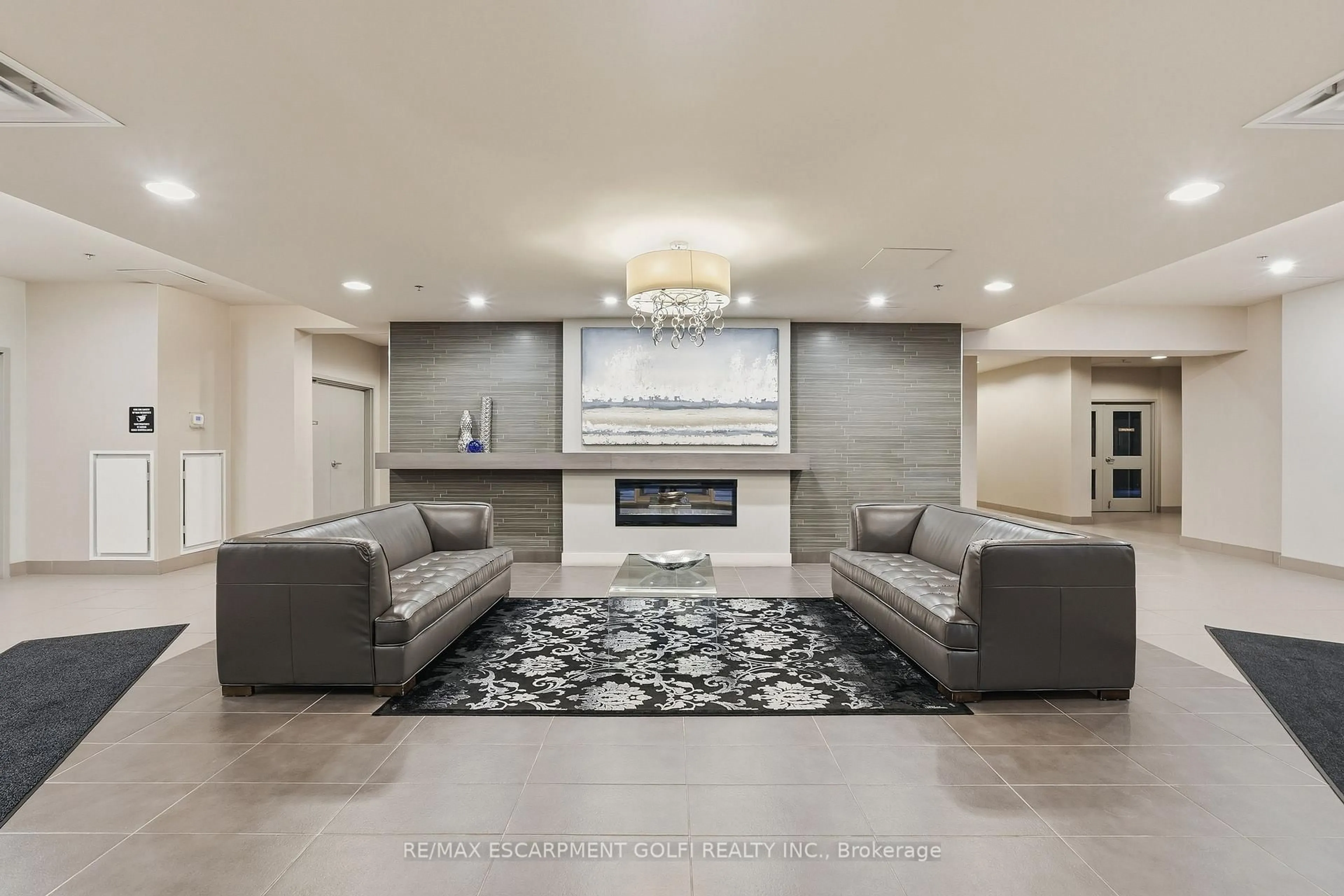 Unknown for 90 Charlton Ave #409, Hamilton Ontario L8P 0B4