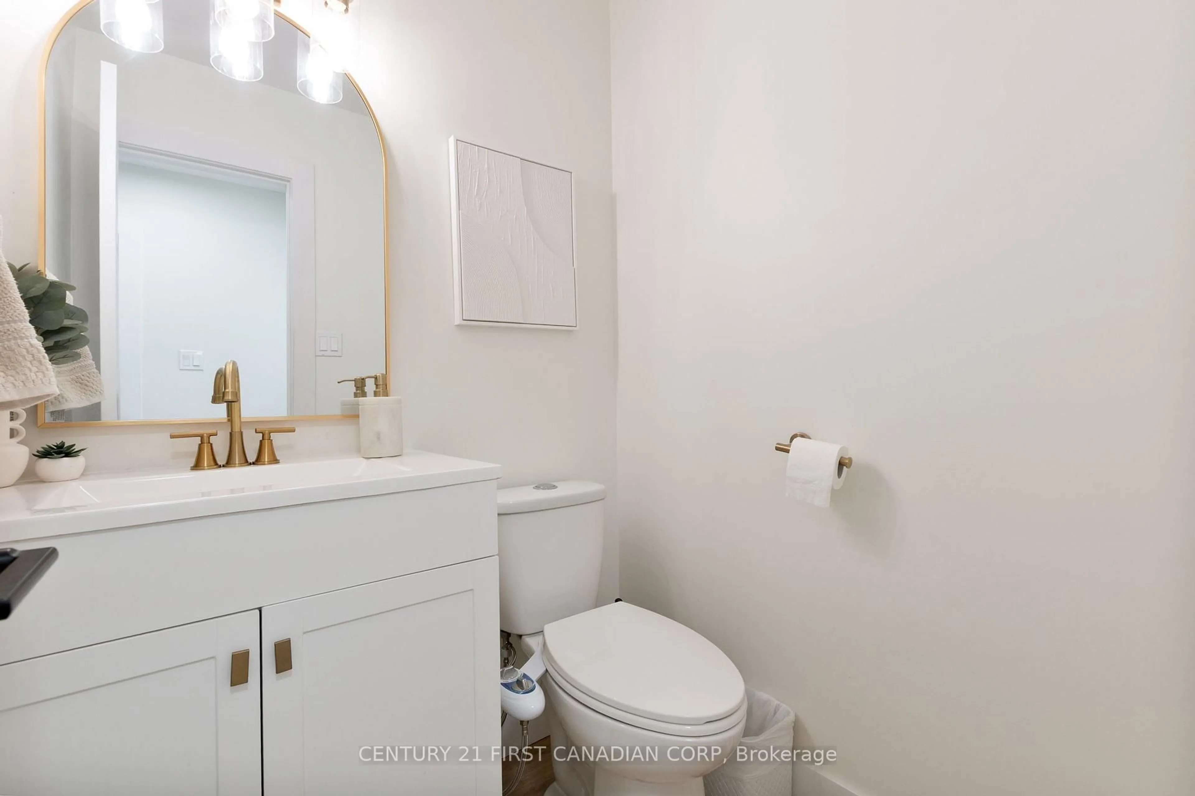 Standard bathroom, unknown for 35 Waterman Ave #60, London South Ontario N6C 5T8