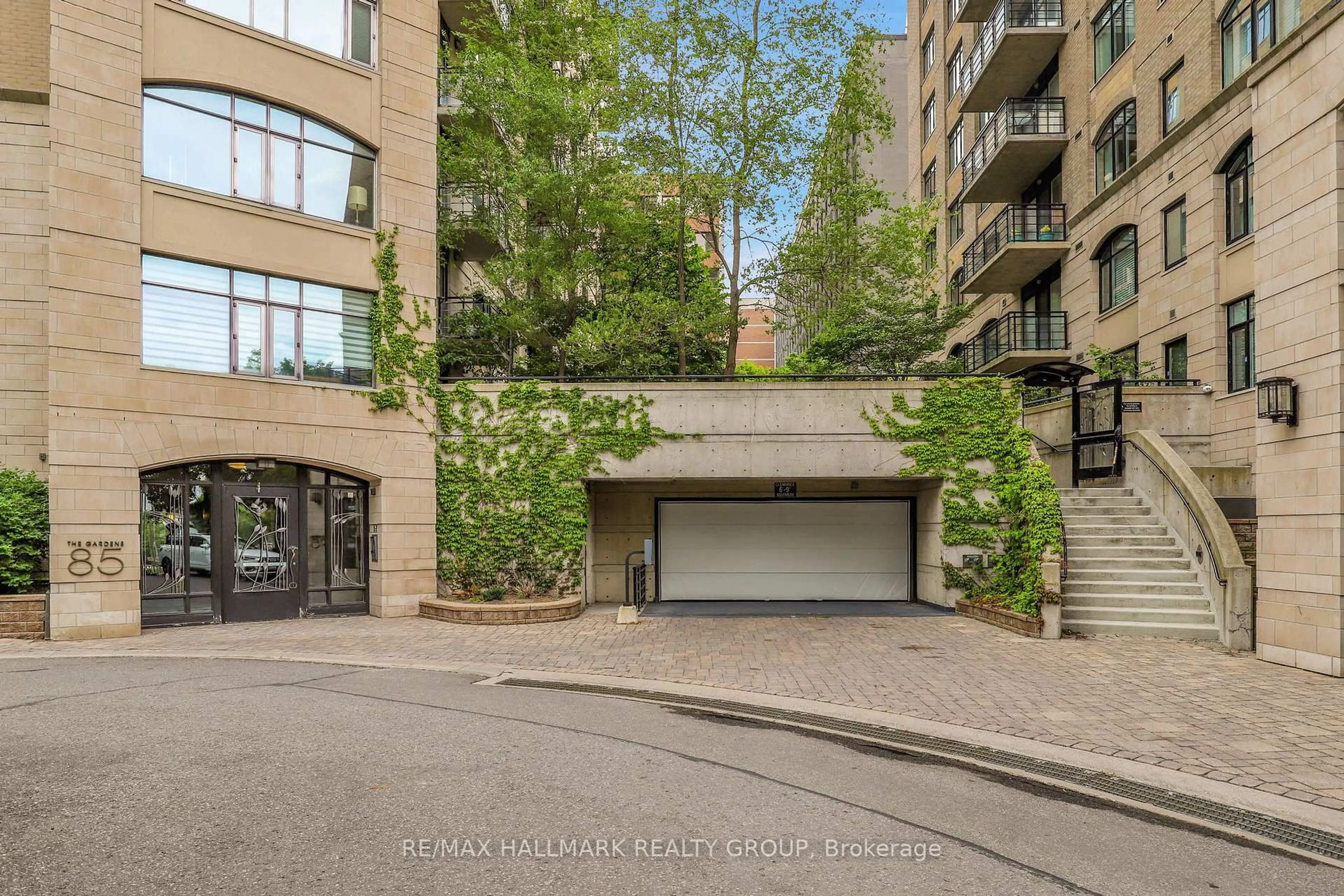 Unknown for 85 BRONSON Ave #1003, Ottawa Ontario K1R 6G7