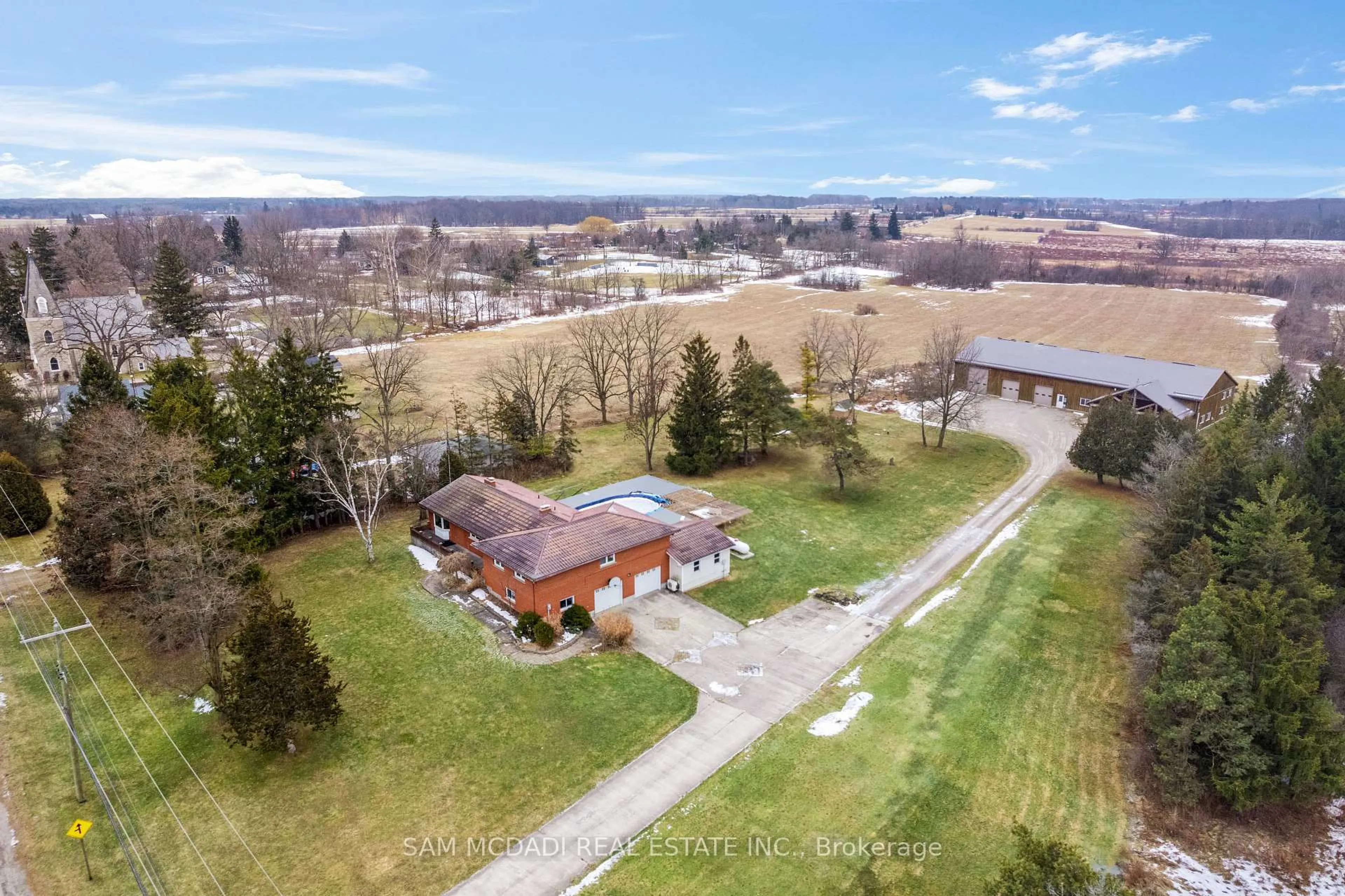 A pic from outside/outdoor area/front of a property/back of a property/a pic from drone, unknown for 1291 Old Highway 8, Hamilton Ontario L0R 1Z0