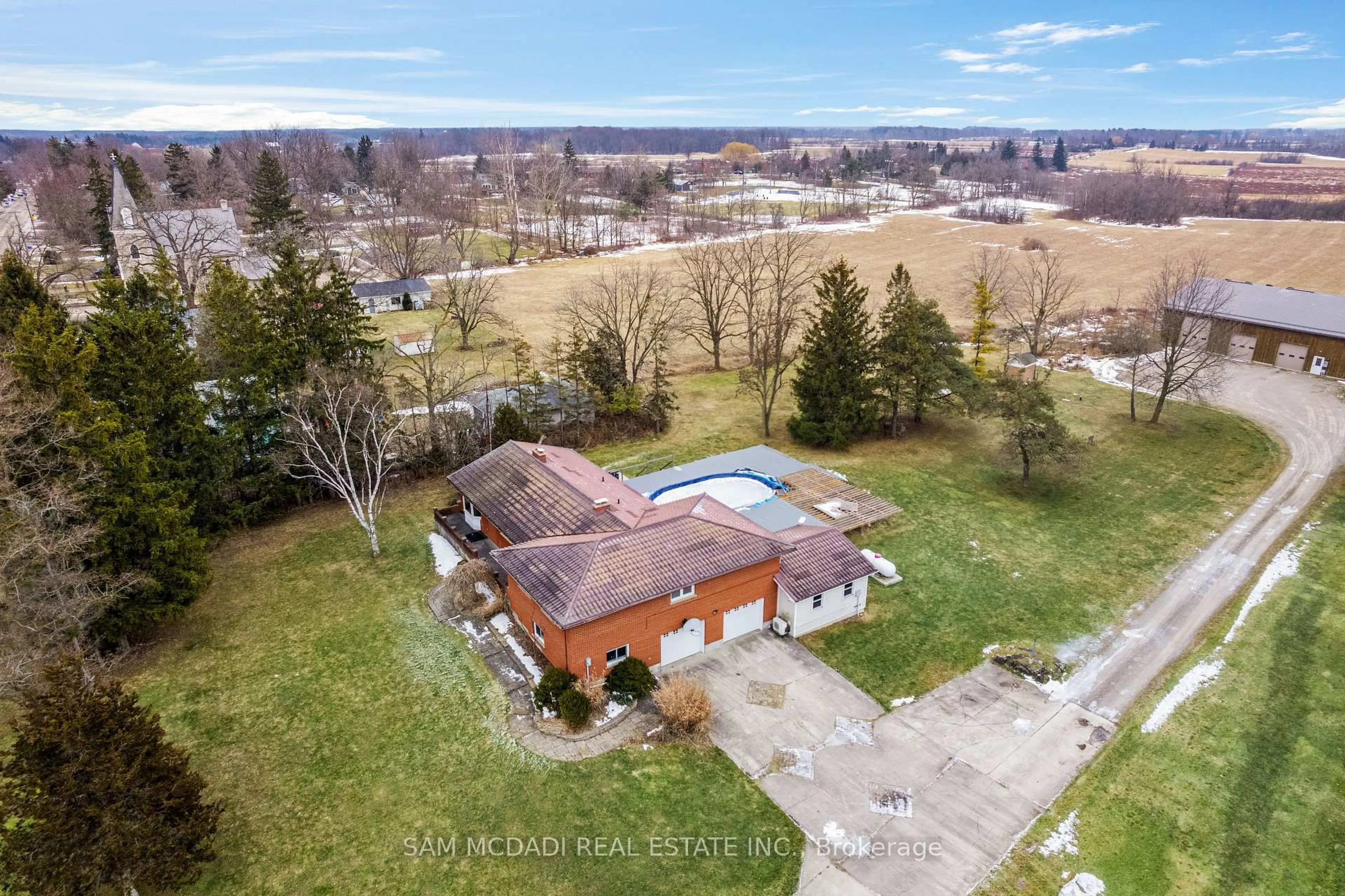 A pic from outside/outdoor area/front of a property/back of a property/a pic from drone, unknown for 1291 Old Highway 8, Hamilton Ontario L0R 1Z0