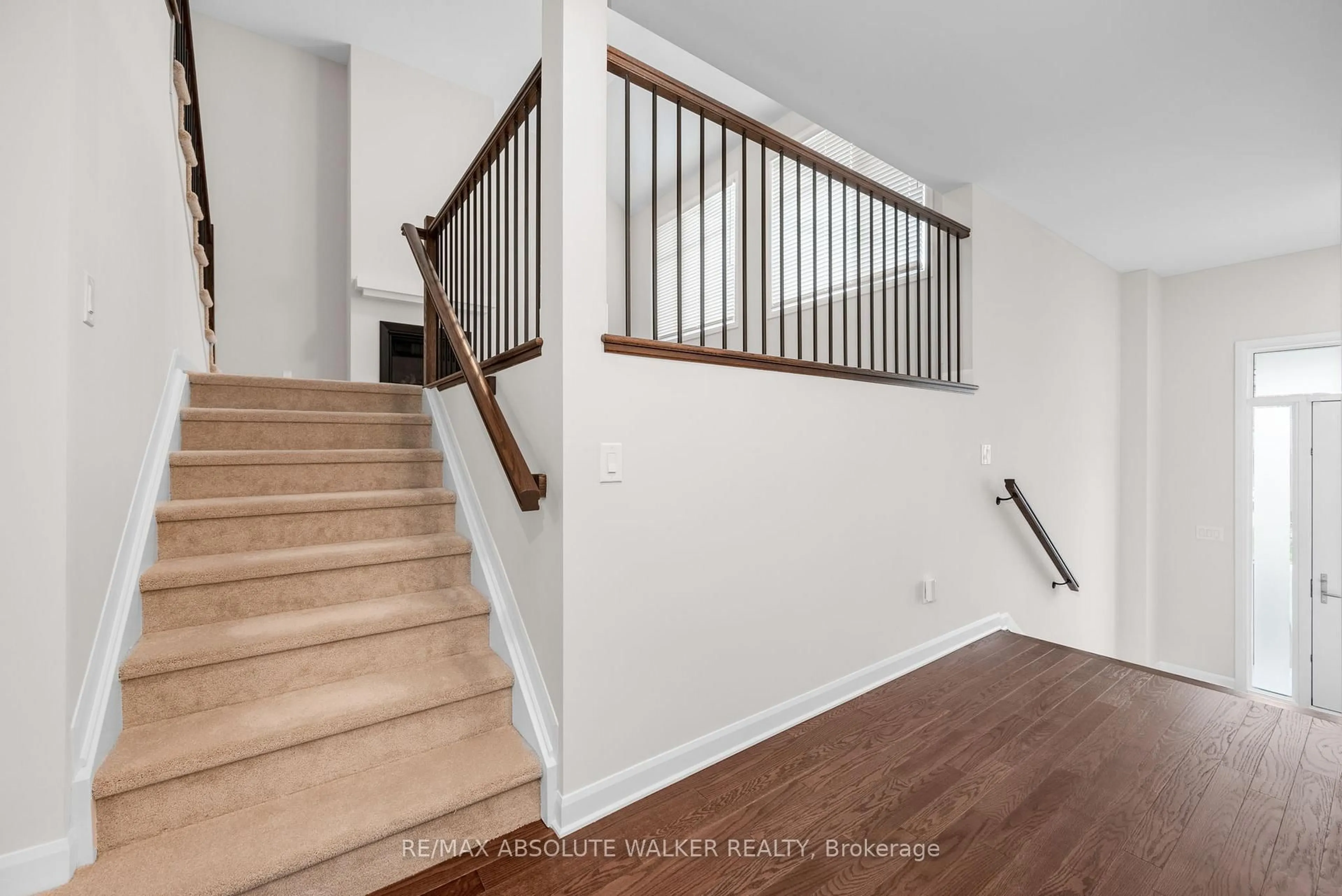 Stairs for 529 Anchor Circ, Ottawa Ontario K4M 0X5