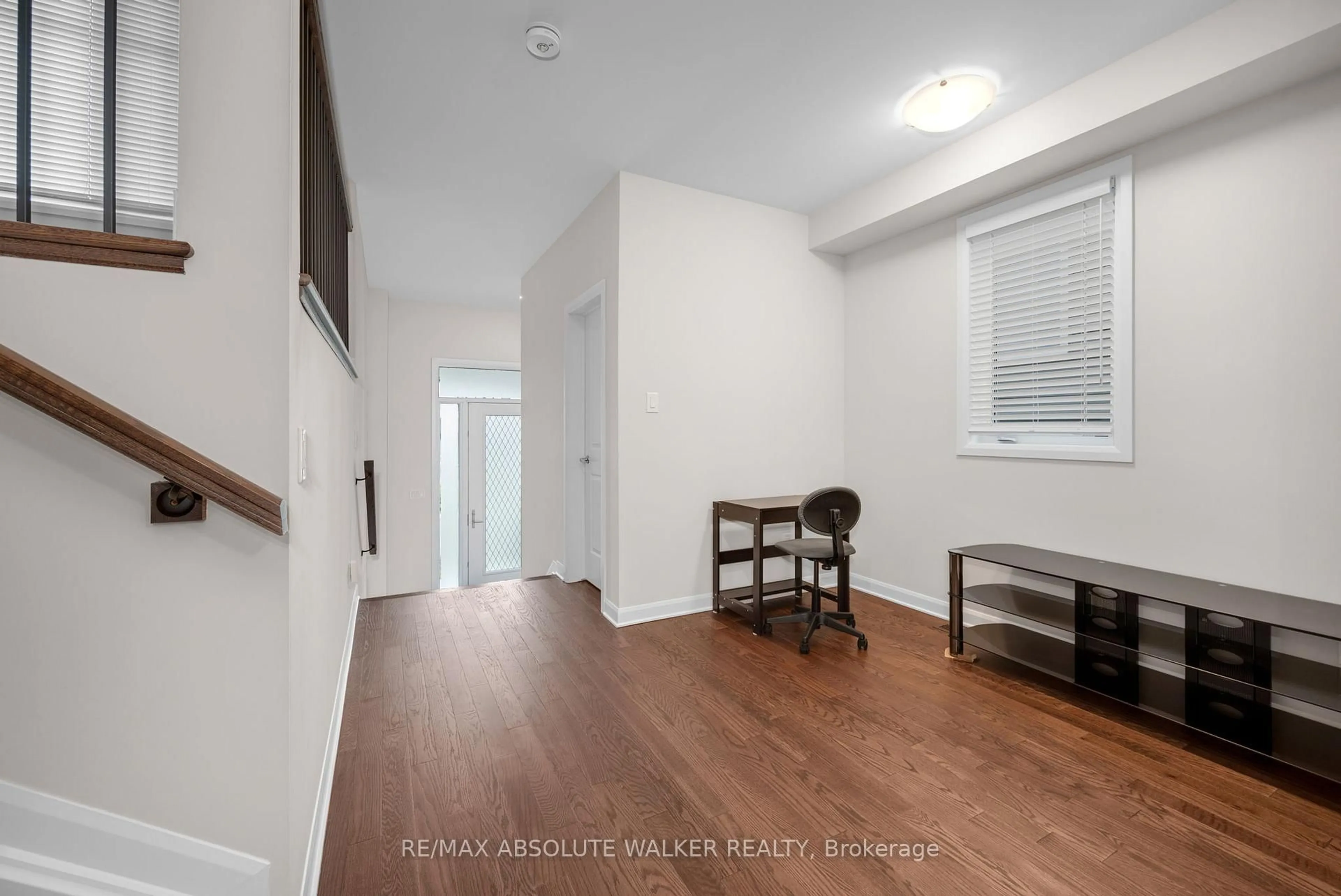 Unknown for 529 Anchor Circ, Ottawa Ontario K4M 0X5