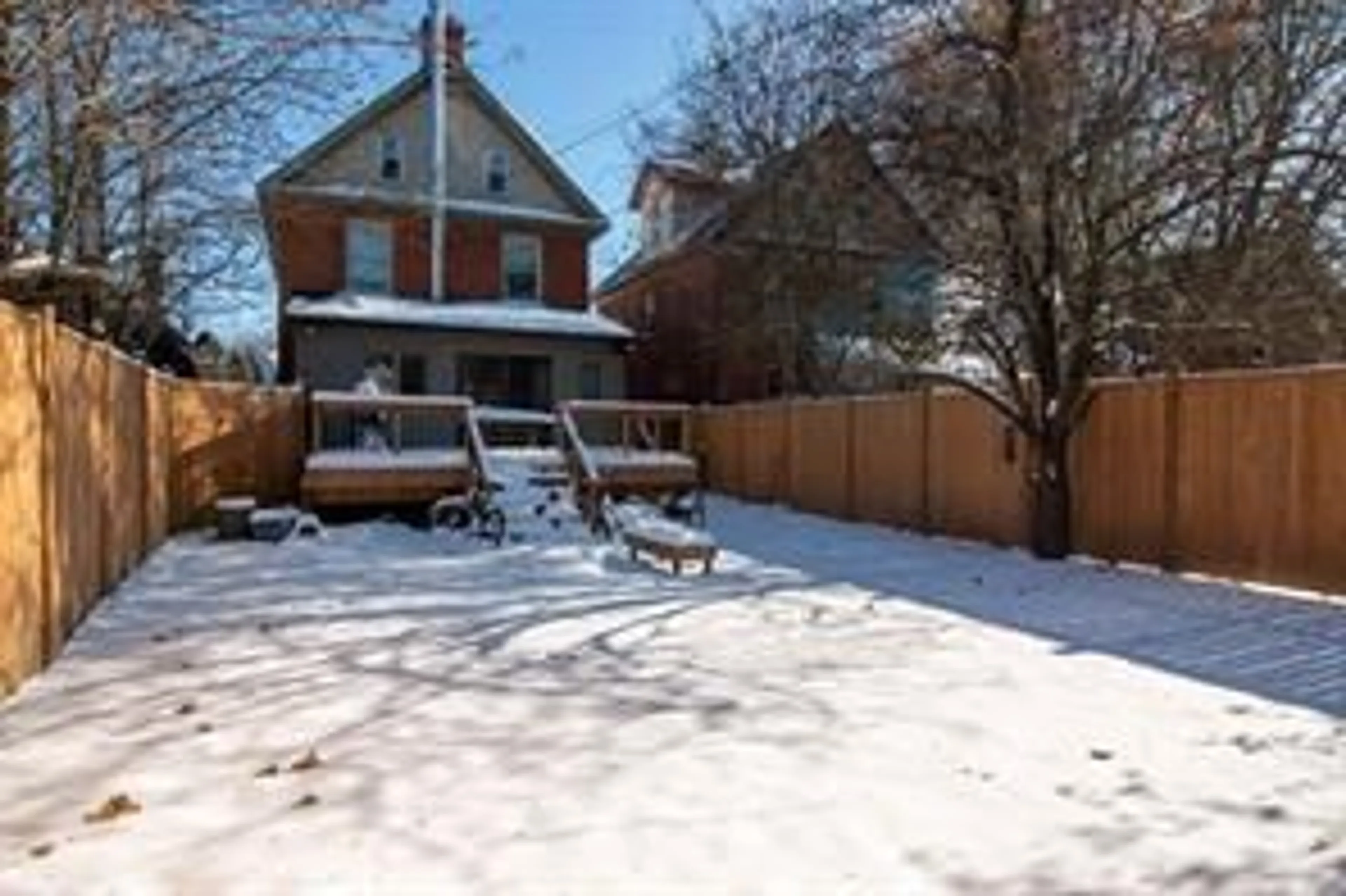 Unknown for 310 Victoria St, Kingston Ontario K7L 3Z1