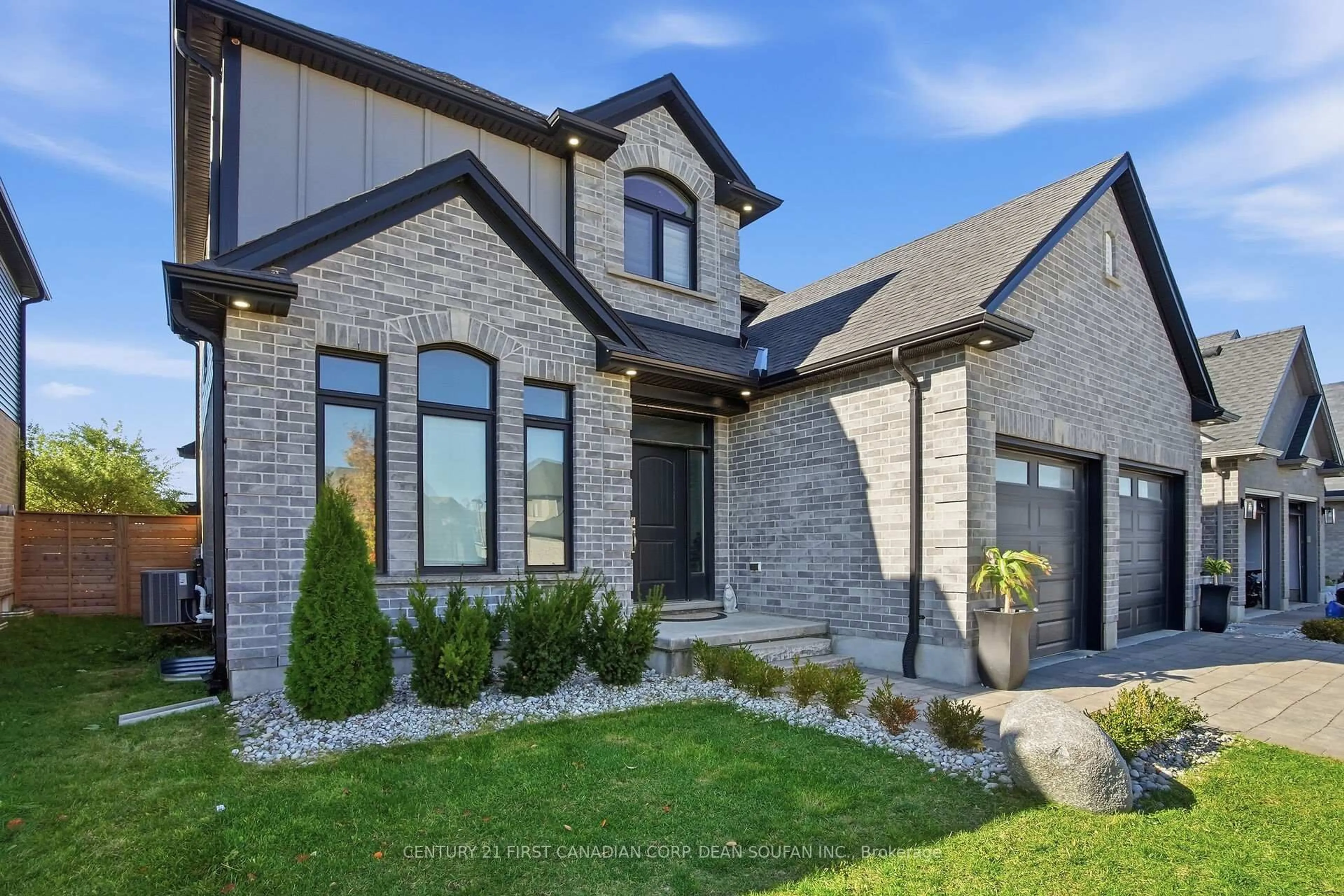 Home with brick exterior material, street for 89 Timberwalk Tr, Middlesex Centre Ontario N0M 2A0