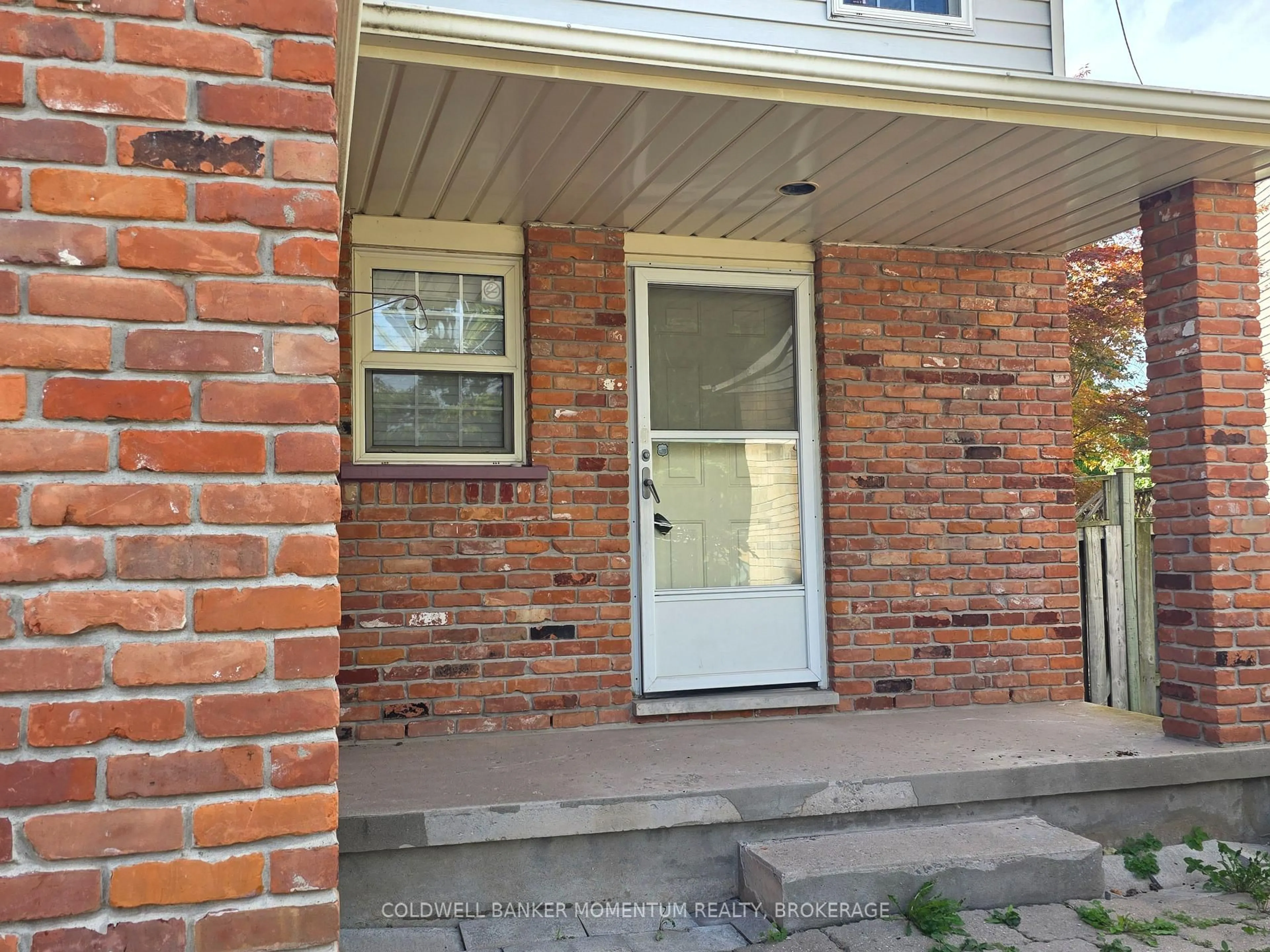 Home with brick exterior material, street for 7 Terrama Crt, St. Catharines Ontario L2S 3X1