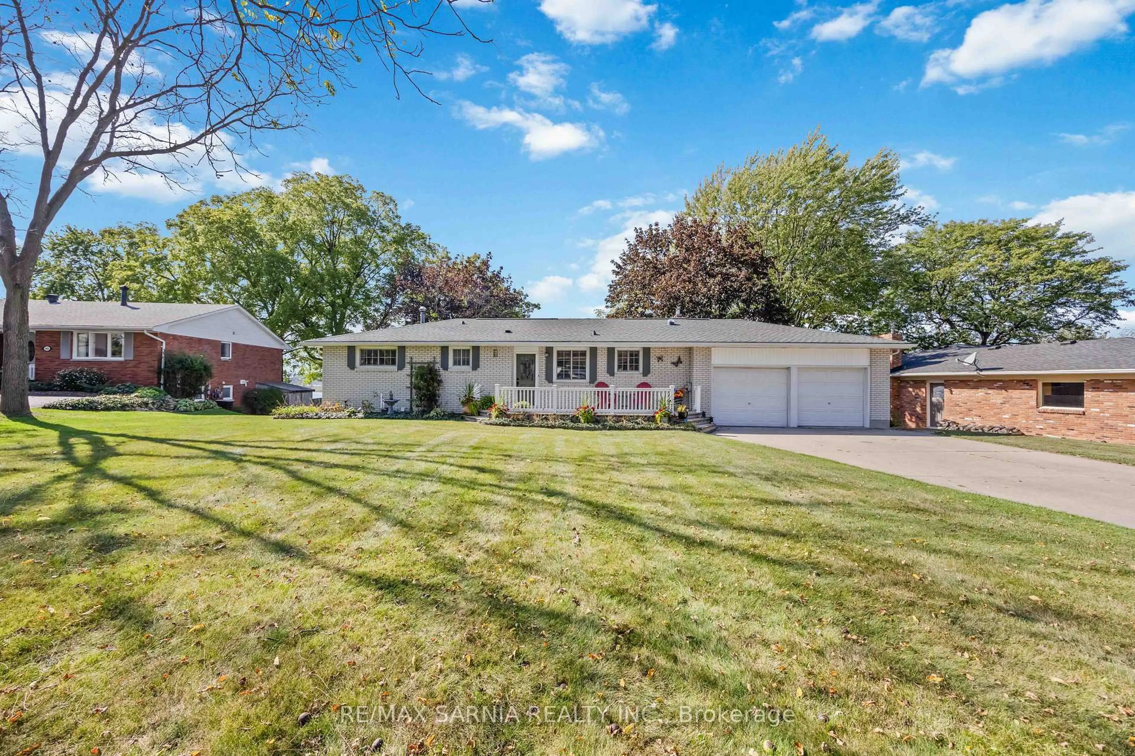 Home with vinyl exterior material, street for 563 Riverside Dr, St. Clair Ontario N0N 1G0