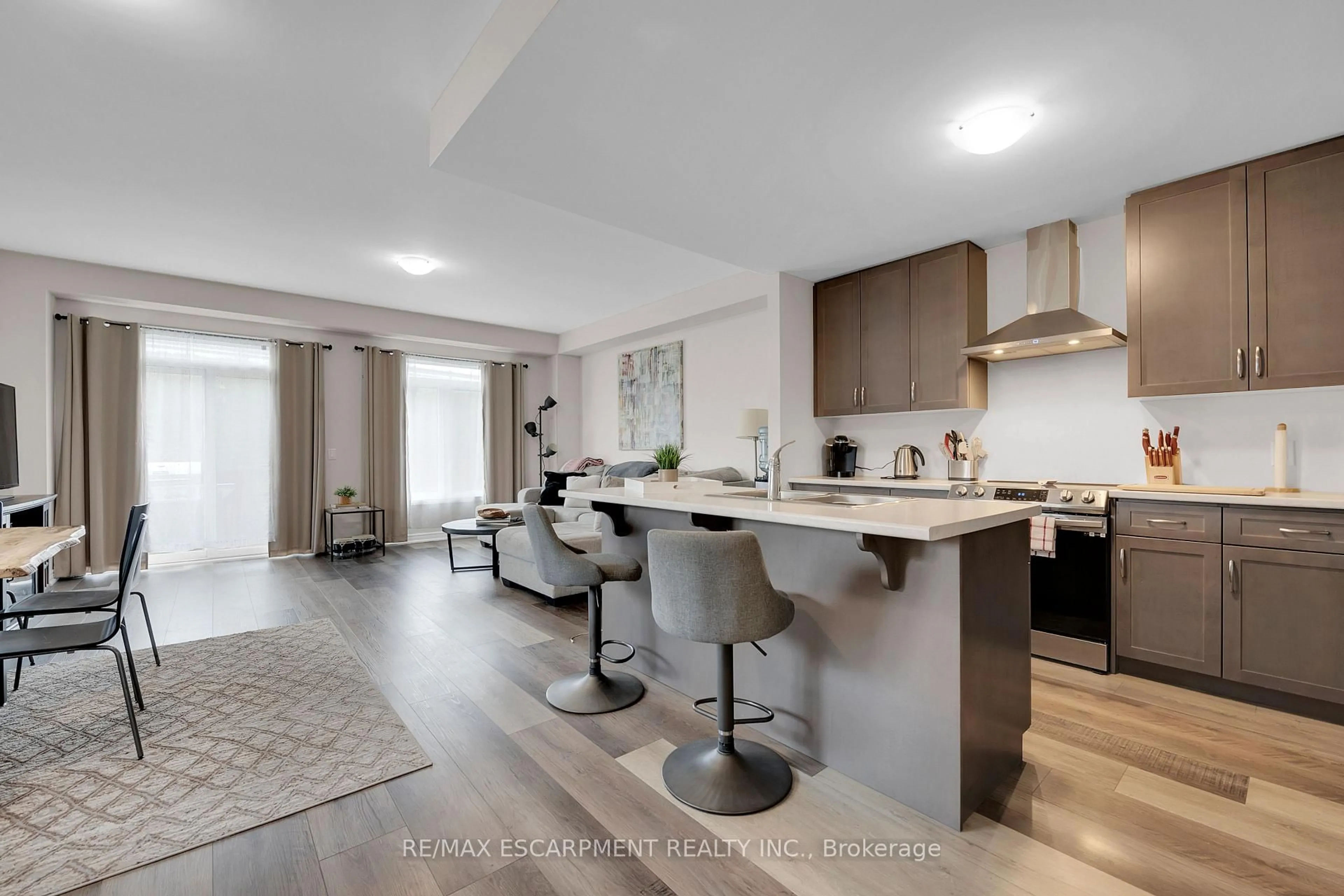 Open concept kitchen, unknown for 27 Rachel Dr #24, Hamilton Ontario L8E 0K6