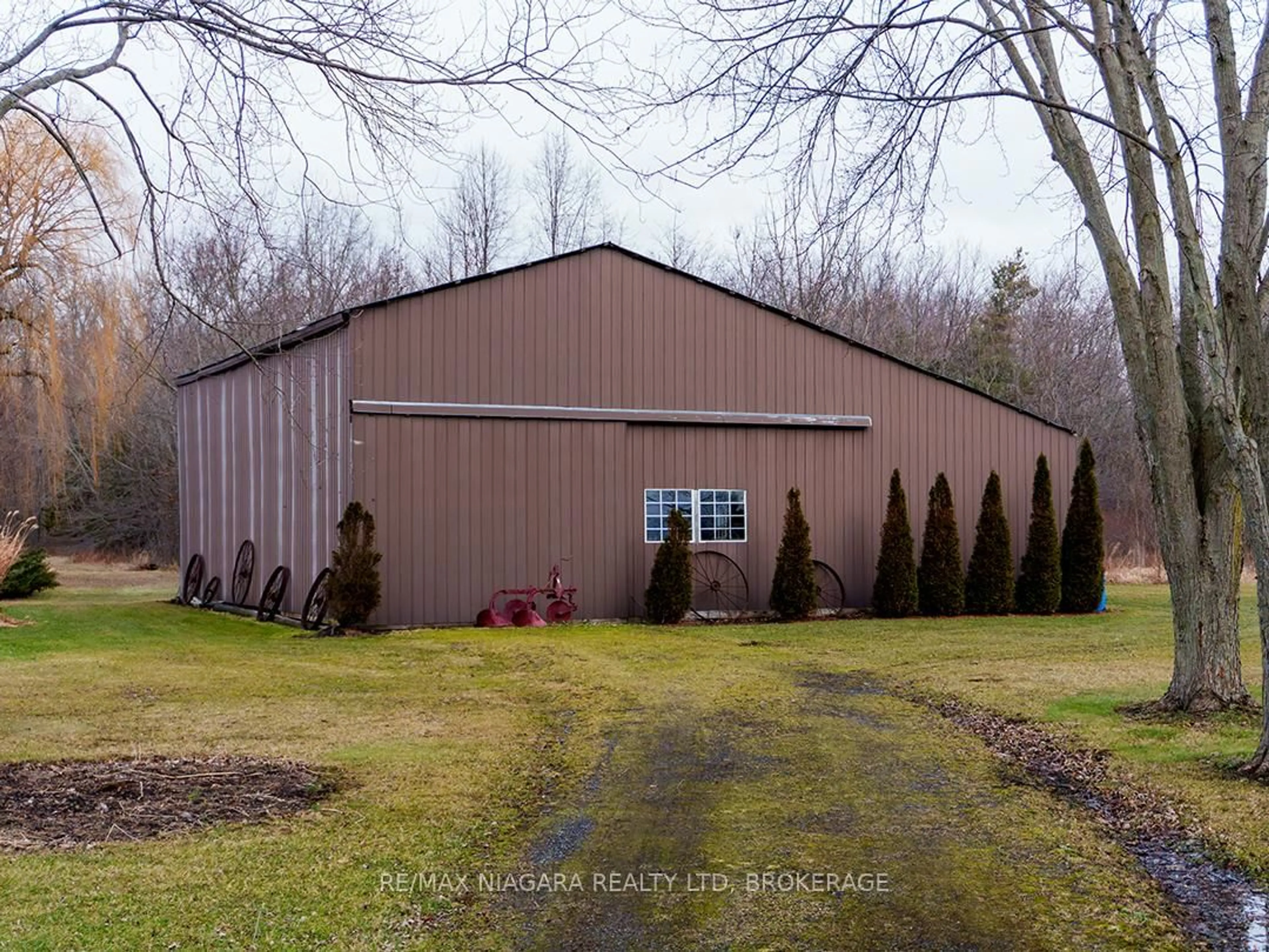 Shed for 40764 Forks Rd, Wainfleet Ontario L0S 1V0
