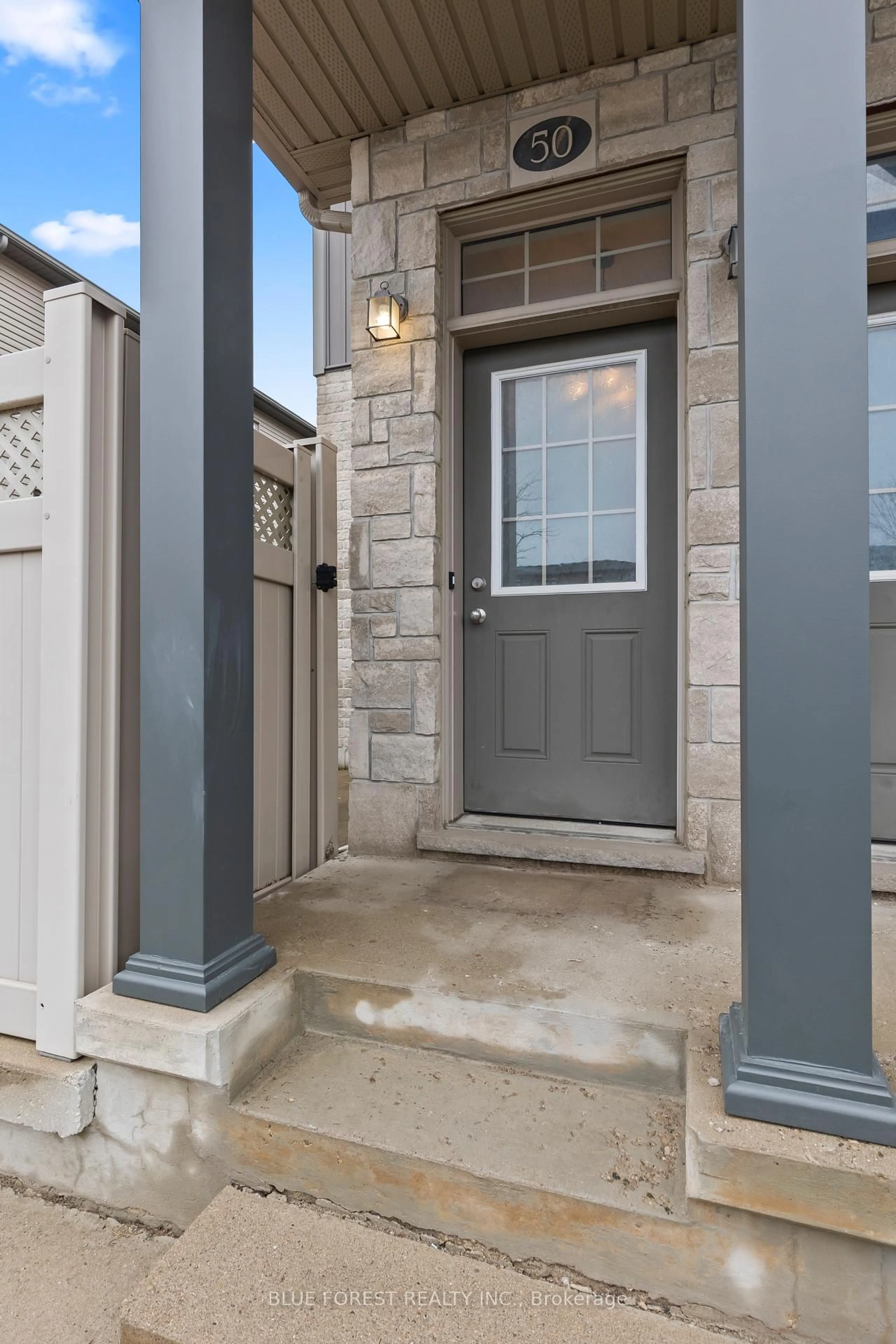 Indoor entryway for 3200 Singleton Ave #50, London South Ontario N6L 0C7