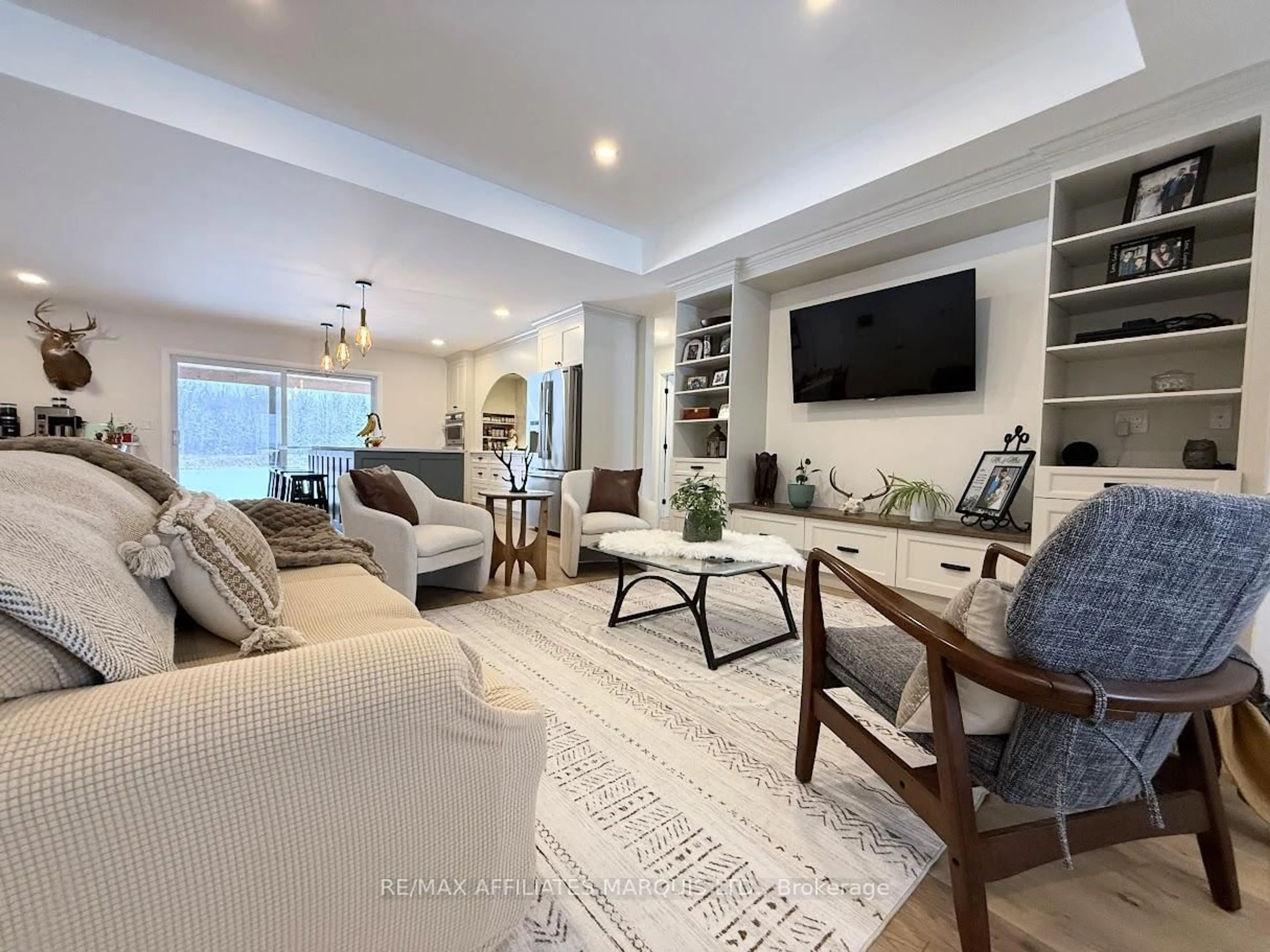 Living room with furniture, unknown for 17026 Myers Rd, South Stormont Ontario K0C 2A0