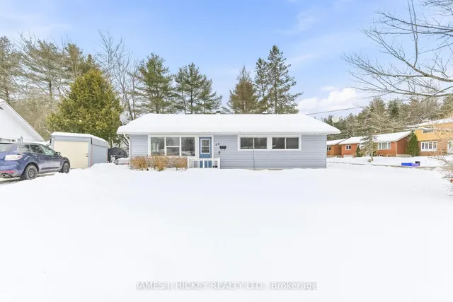 88 Glendale Ave, Deep River 2