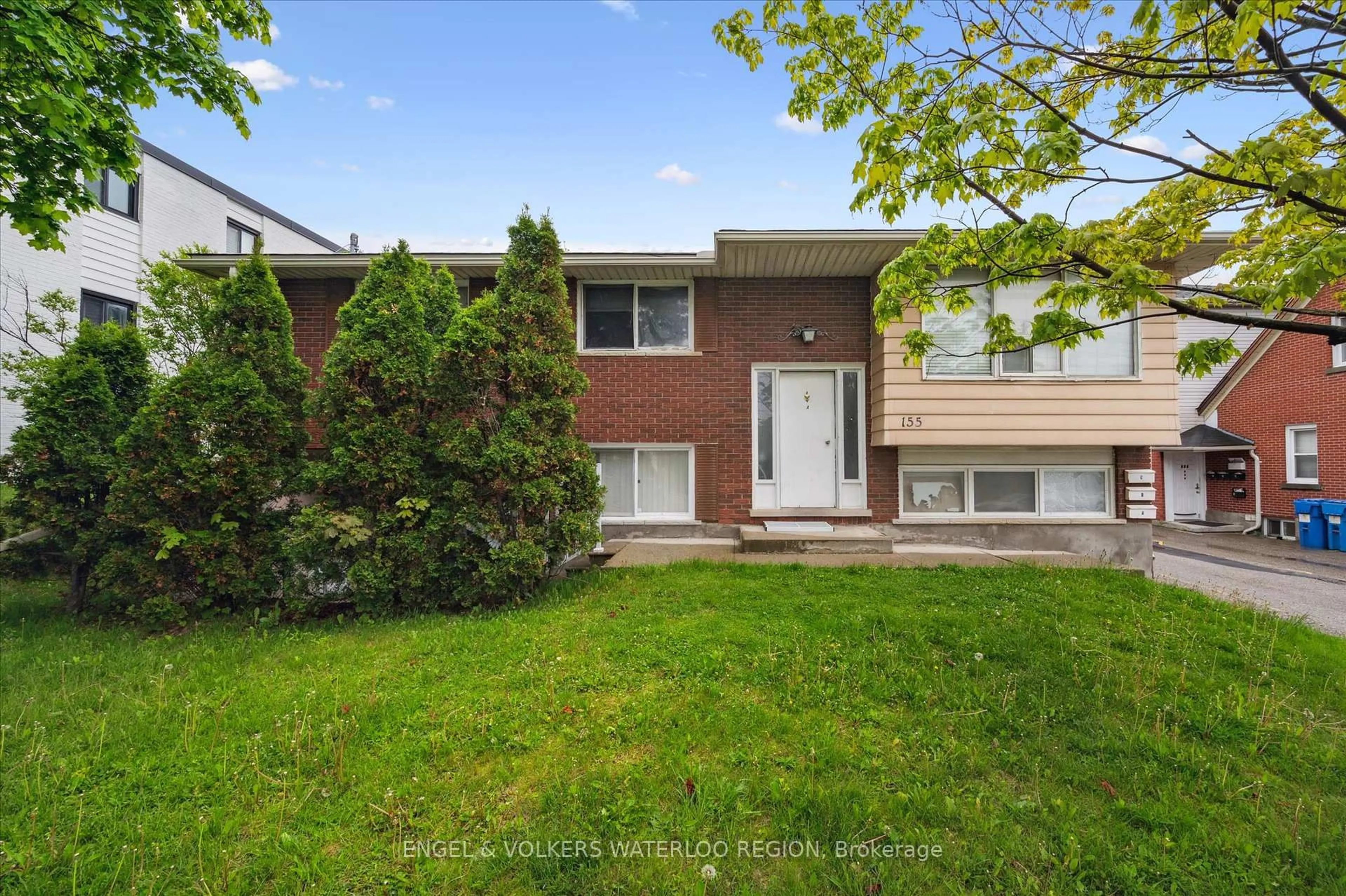 Unknown for 155 University Ave, Waterloo Ontario N2J 2W4