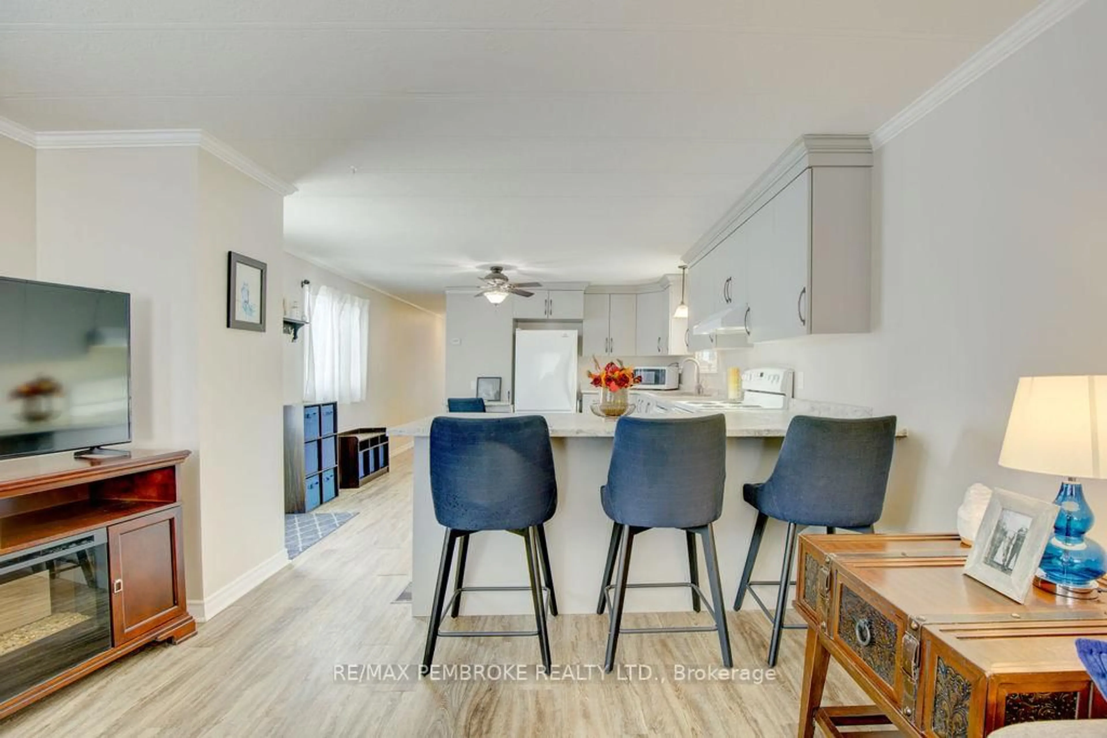 Open concept kitchen, unknown for 66 Pinehurst Estates, Petawawa Ontario K8H 2H2