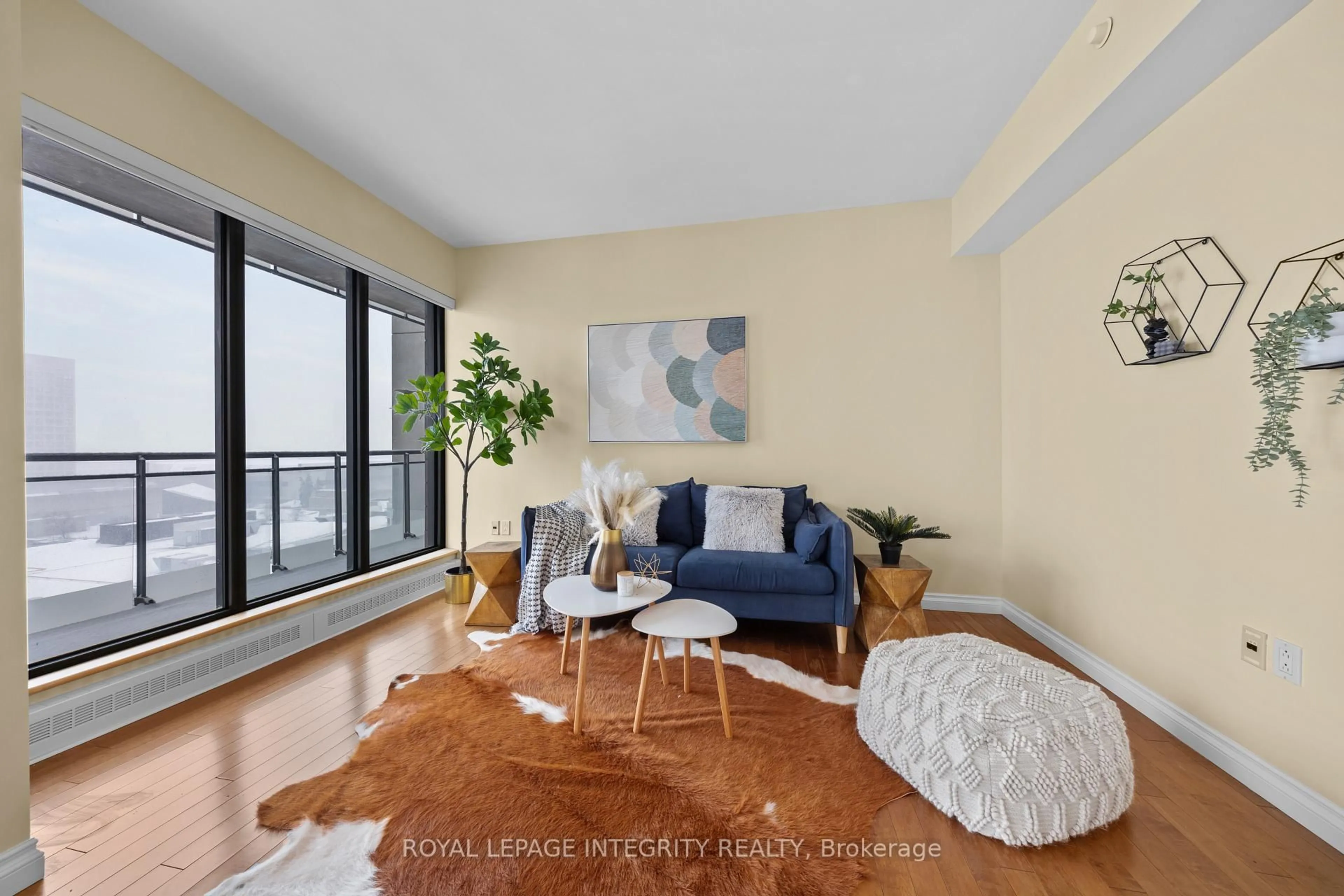 Living room with furniture, unknown for 90 George St #1207, Ottawa Ontario K1N 0A8