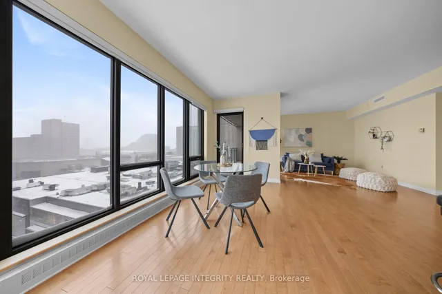 90 George St #1207, Ottawa 4