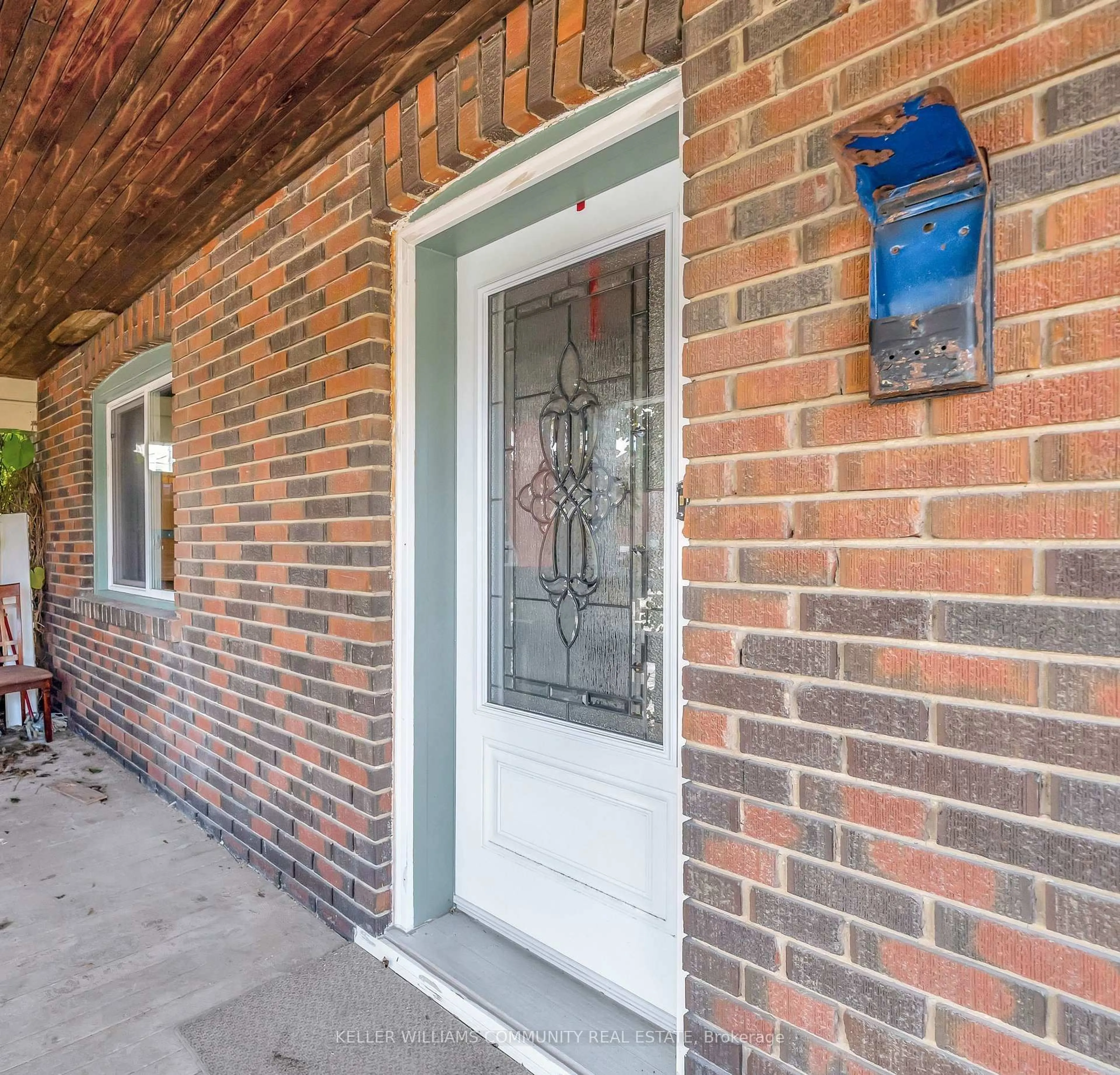 Home with brick exterior material, street for 112 Lansdowne St, Peterborough Ontario K9J 1Y1