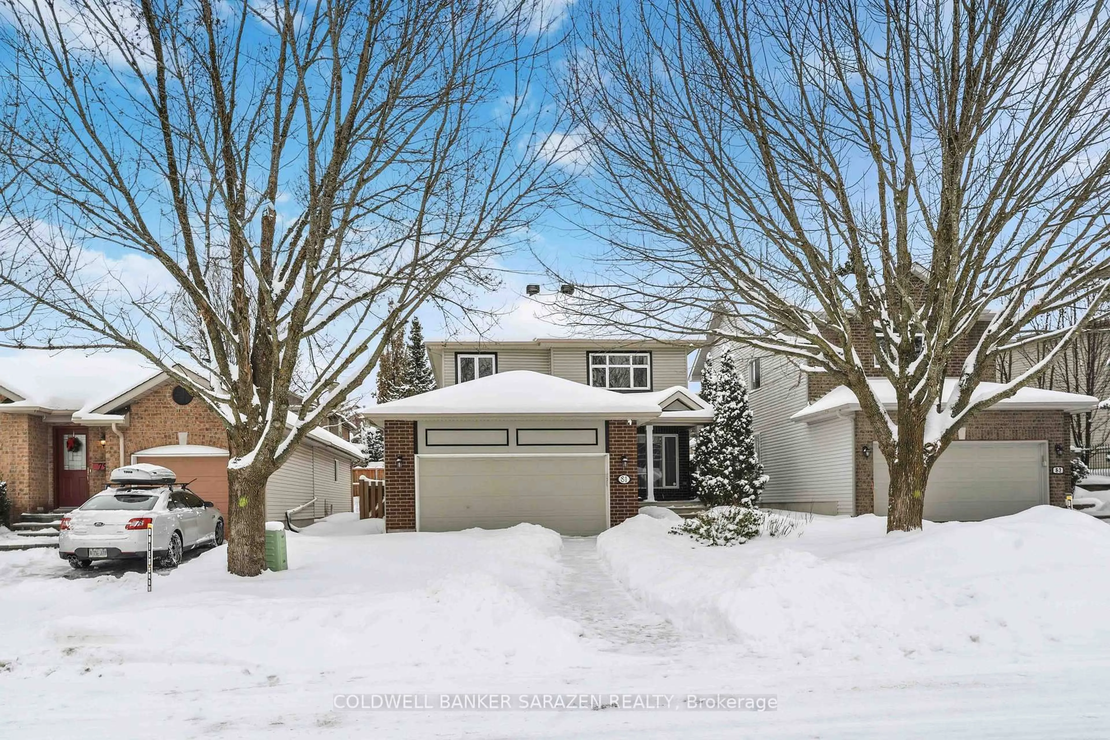 A pic from outside/outdoor area/front of a property/back of a property/a pic from drone, street for 81 Kimberwick Cres, Ottawa Ontario K1V 0W7