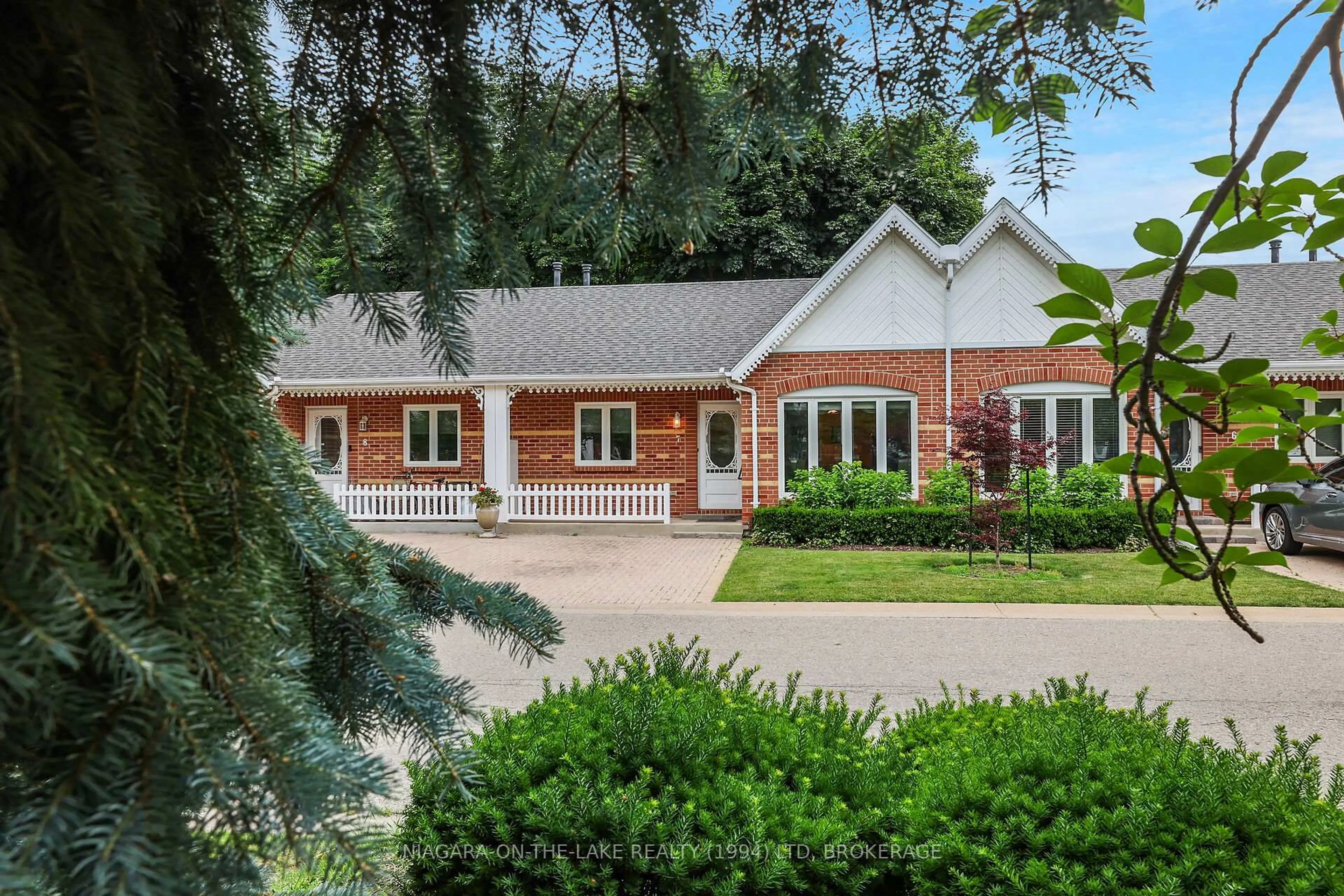 Home with brick exterior material, street for 443 Nassau St #7, Niagara-on-the-Lake Ontario L0S 1J0