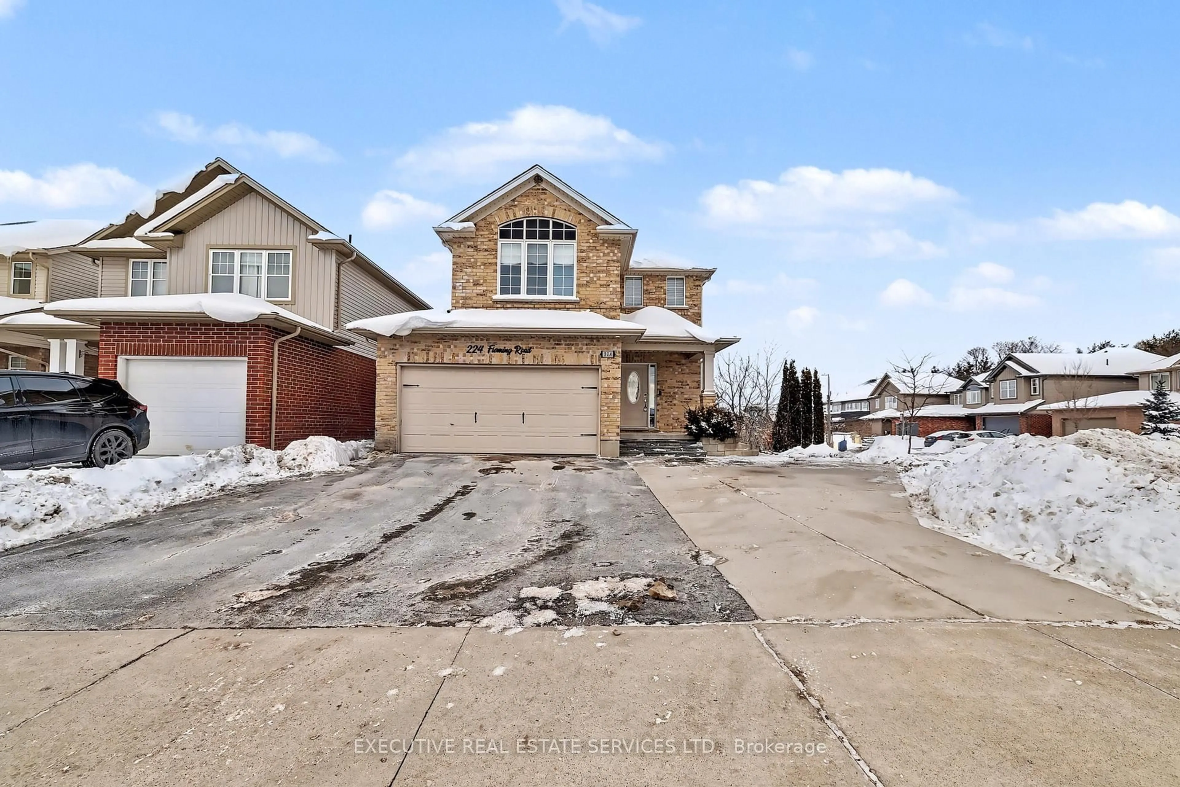 Unknown for 224 Fleming Rd, Guelph Ontario N1E 0K7