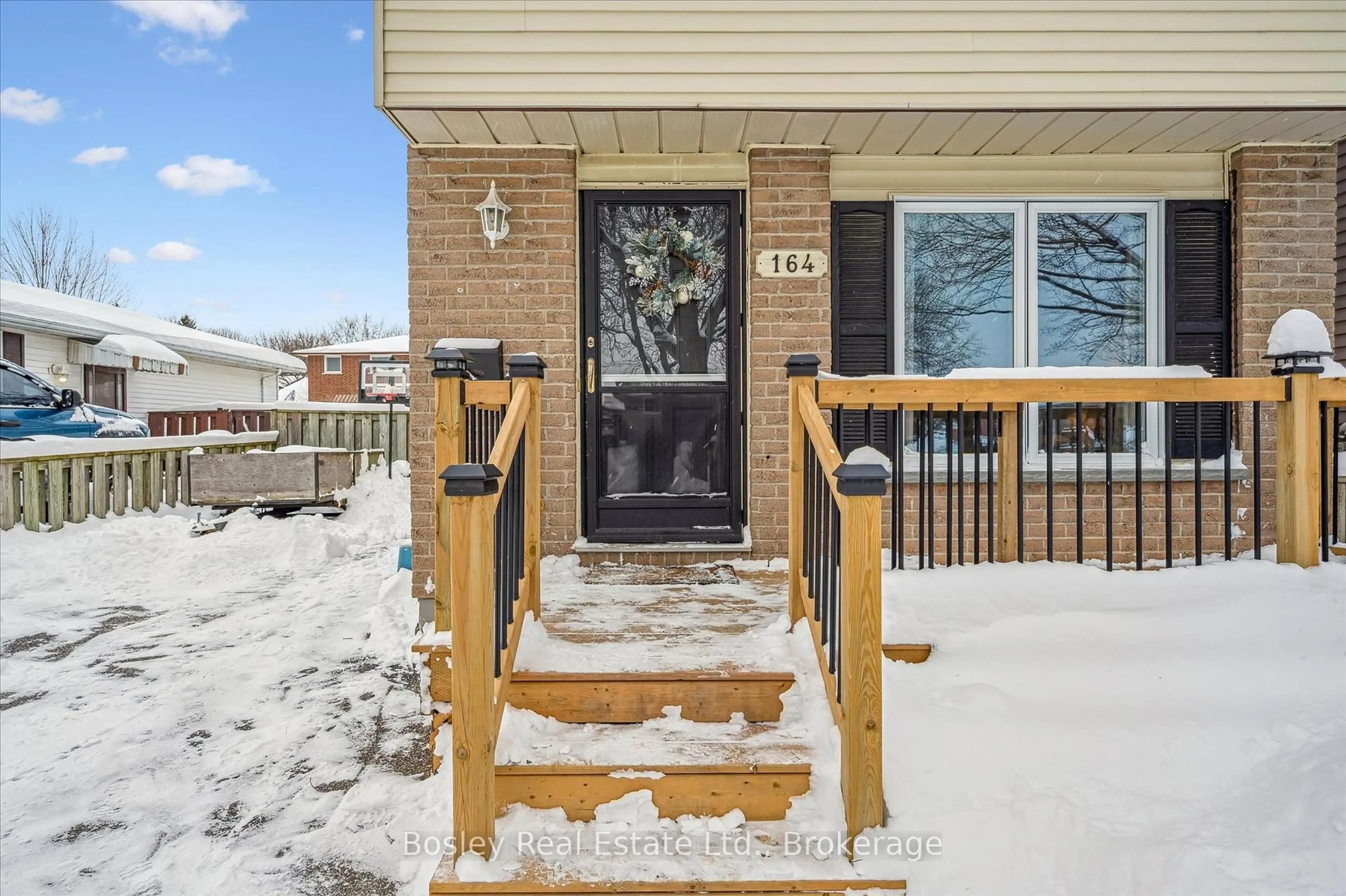 Patio, unknown for 164 Hadati Rd, Guelph Ontario N1E 6P4