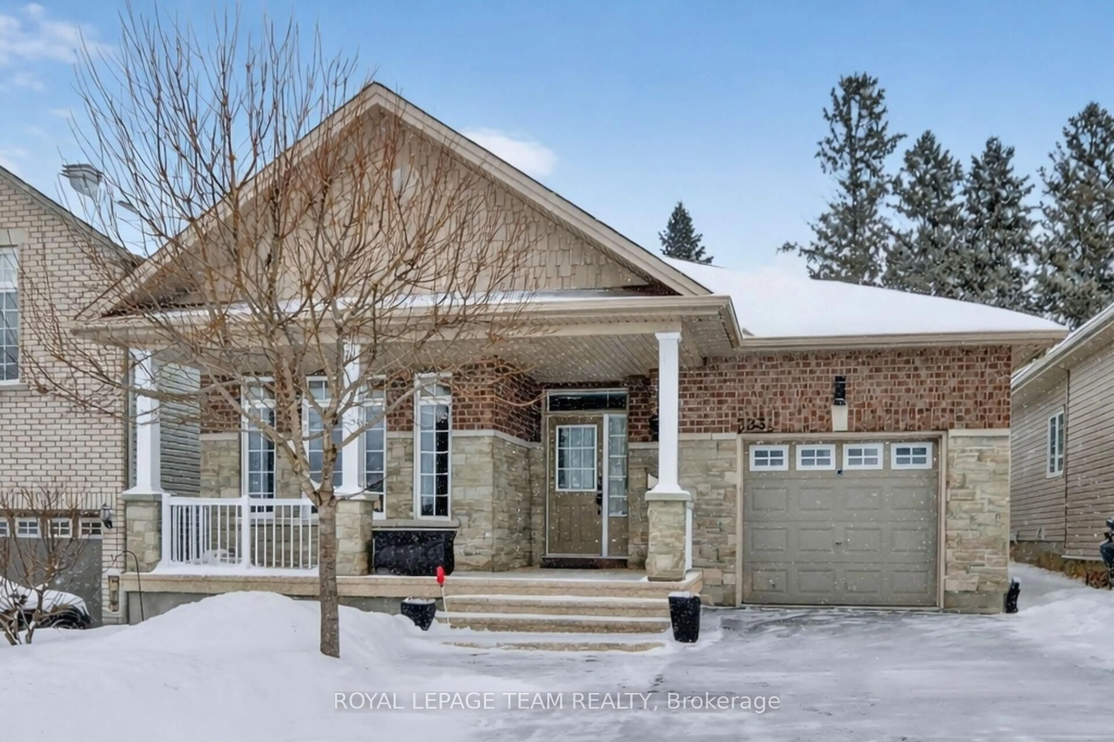 Home with brick exterior material, street for 333 Antigonish Ave, Ottawa Ontario K4A 0T9