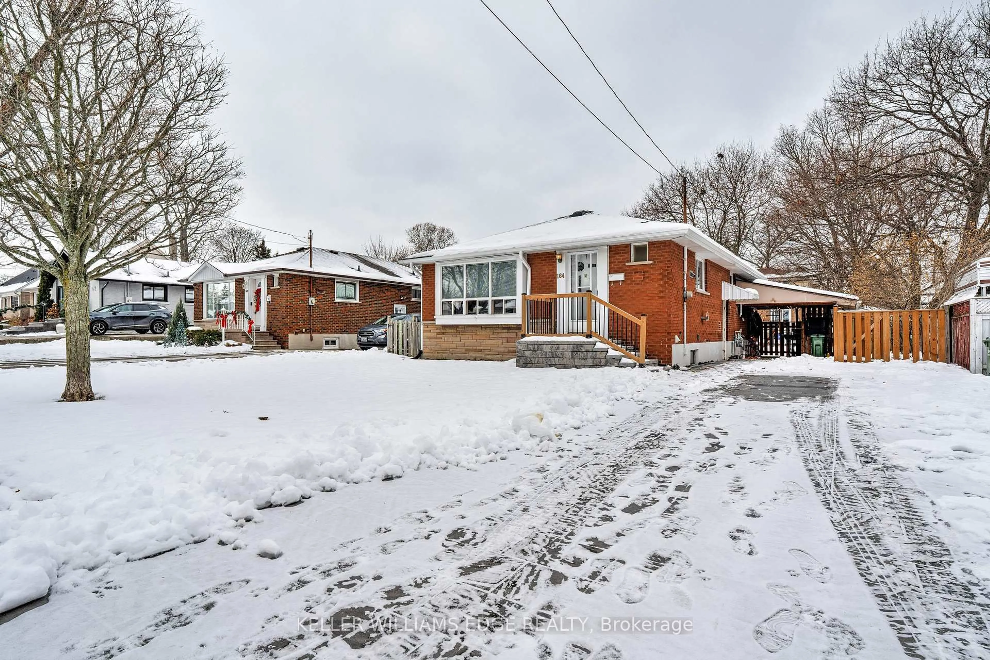 Home with brick exterior material, street for 164 WEST 19TH St, Hamilton Ontario L9C 4H8