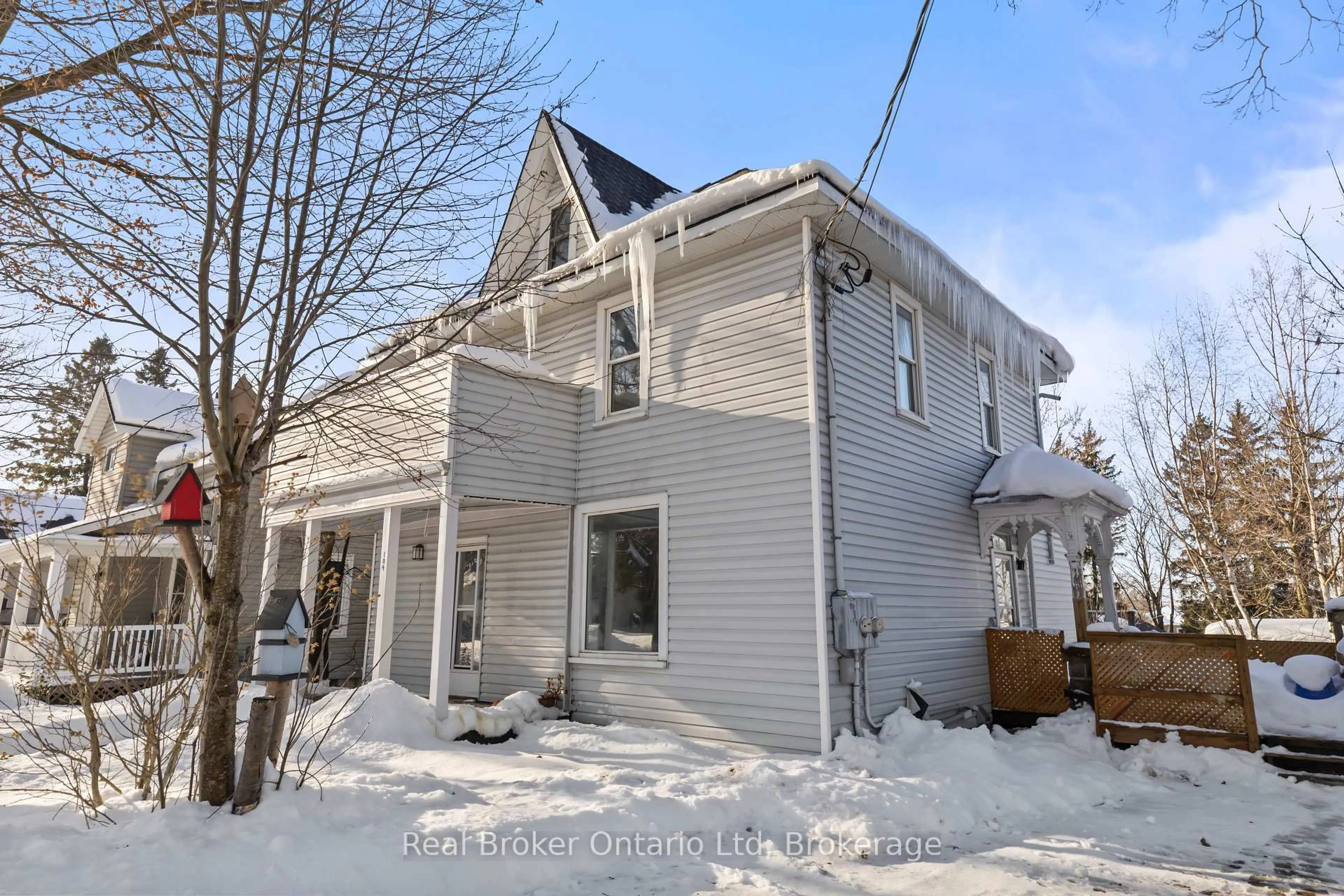 Unknown for 104 Isla St, Grey Highlands Ontario N0C 1H0