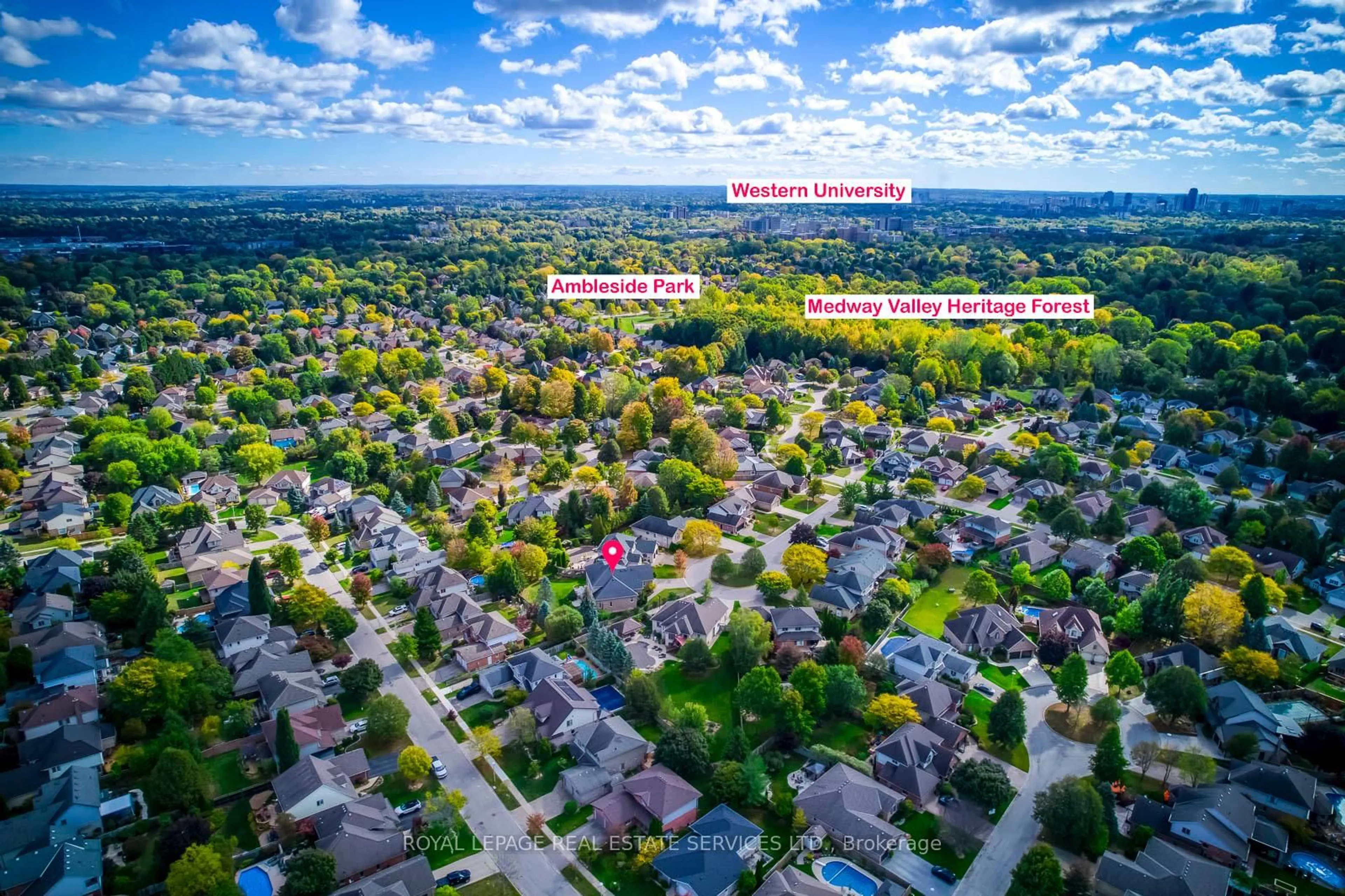 A pic from outside/outdoor area/front of a property/back of a property/a pic from drone, street for 38 Moraine Walk, London North Ontario N6G 4Y8