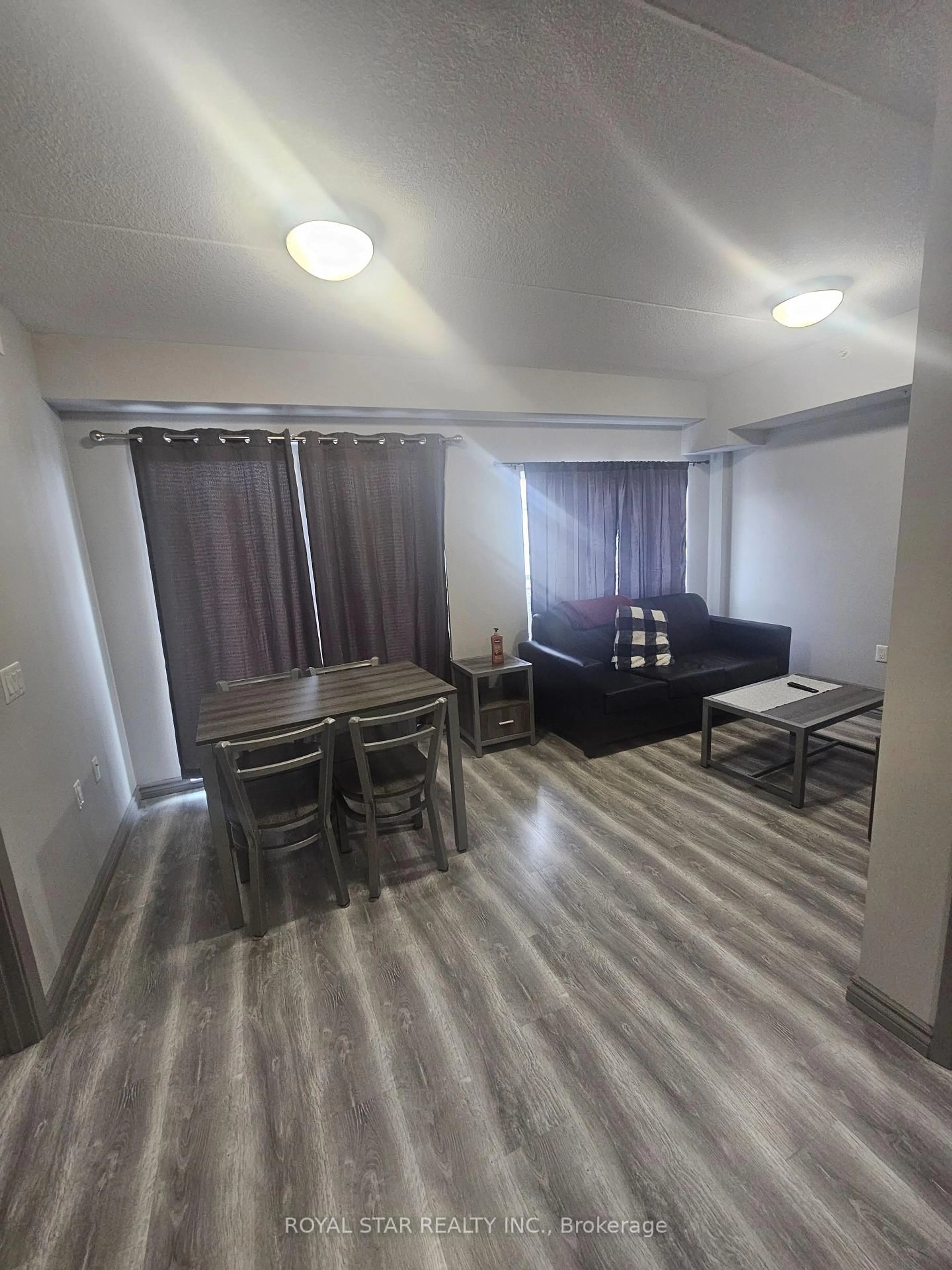 A pic of a room for 275 Larch St #F411, Waterloo Ontario N2L 3R2