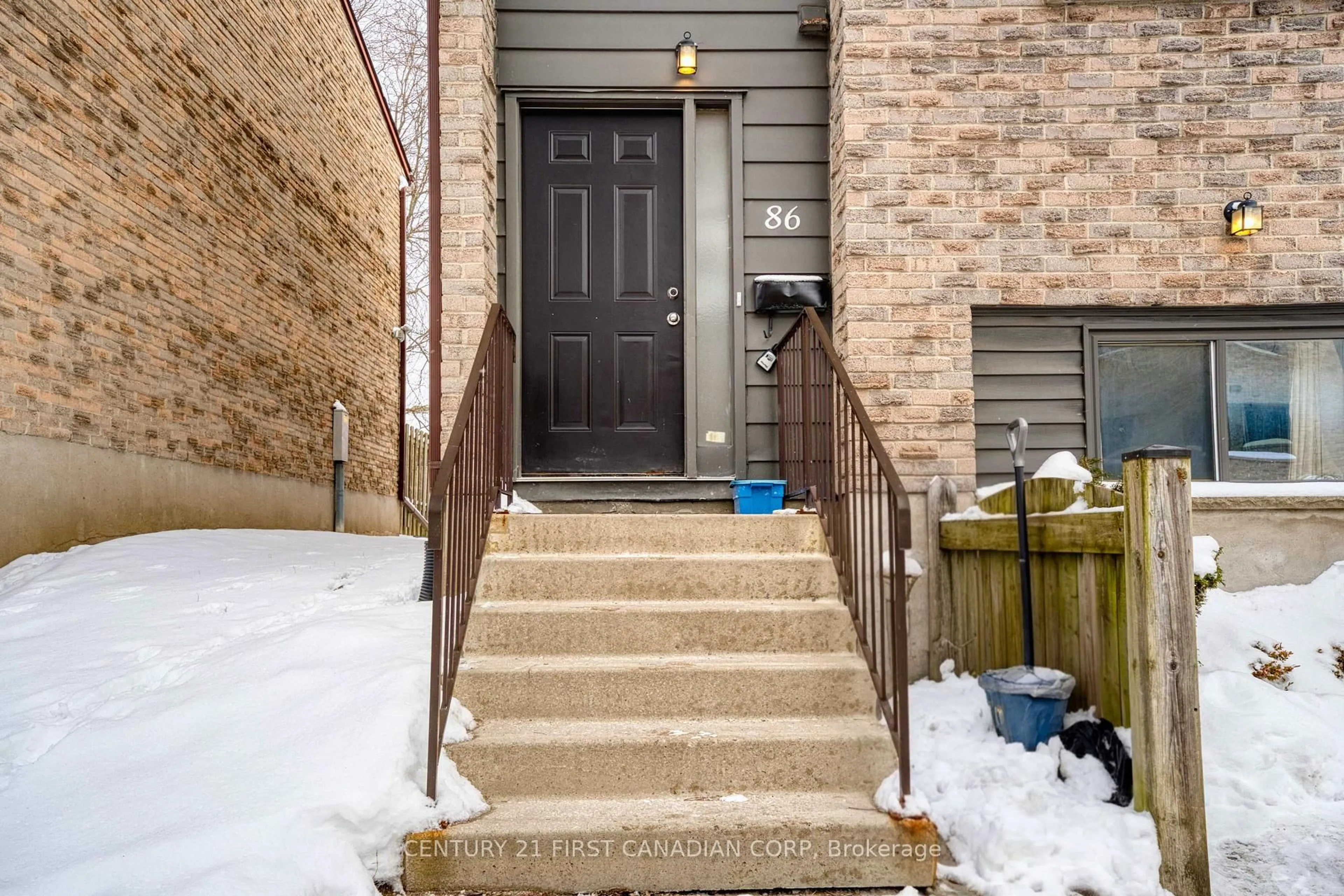 Stairs for 40 Summit Ave #86, London North Ontario N6H 4S3