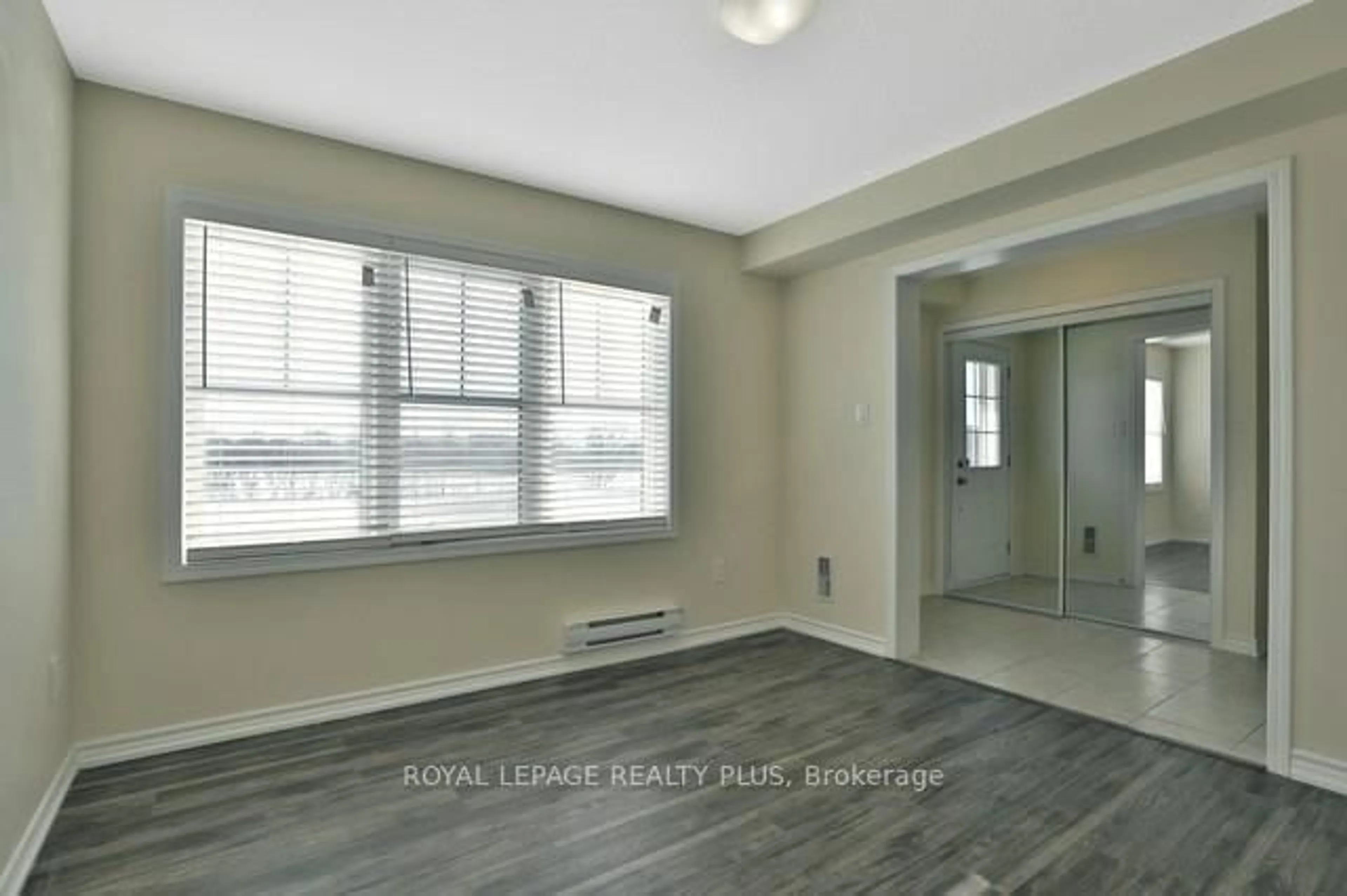 A pic of a room for 22 Spring Creek Dr #74, Hamilton Ontario L8B 1V7